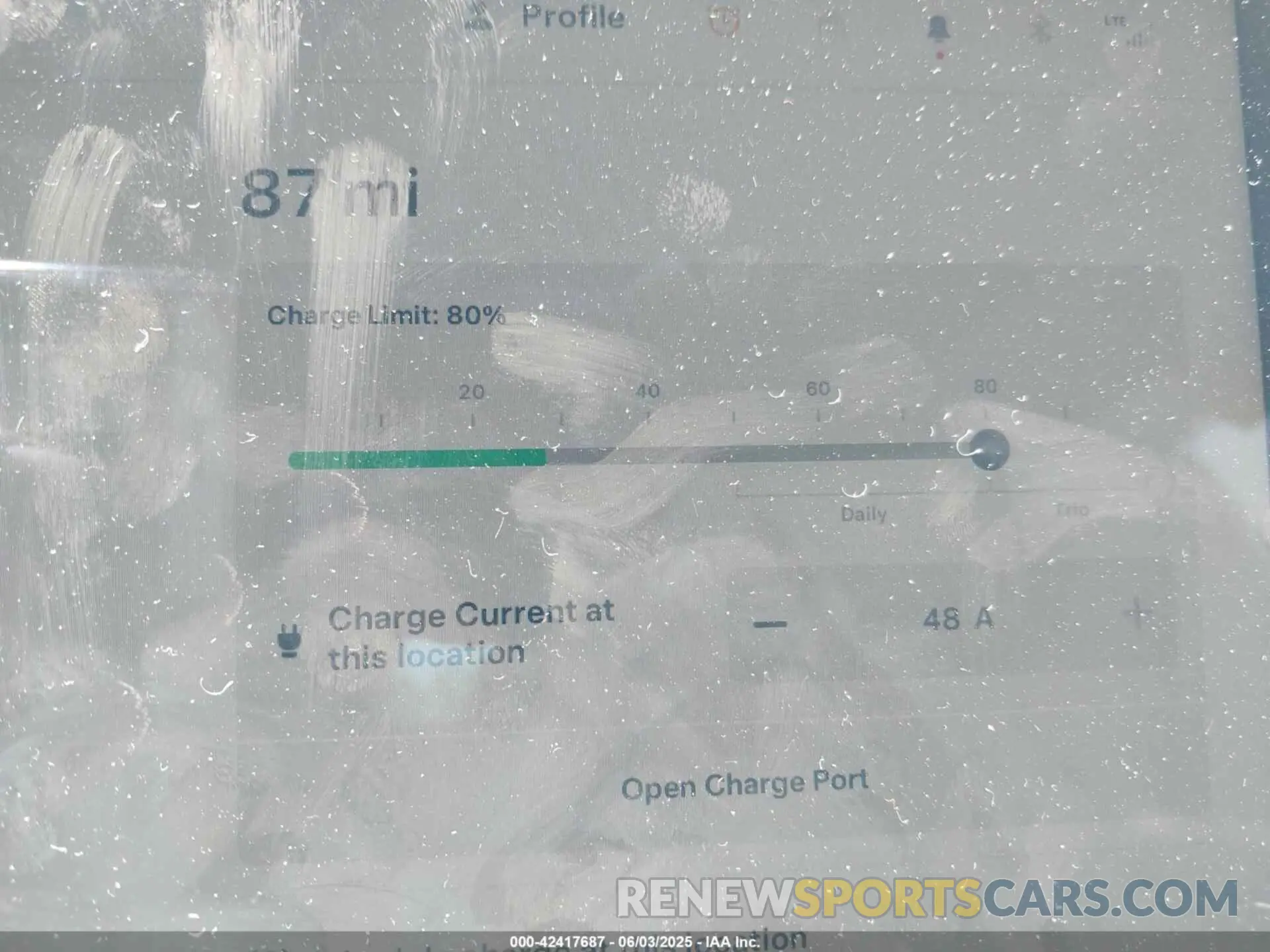 17 Photograph of a damaged car 5YJ3E1EB0RF766260 TESLA MODEL 3 2024