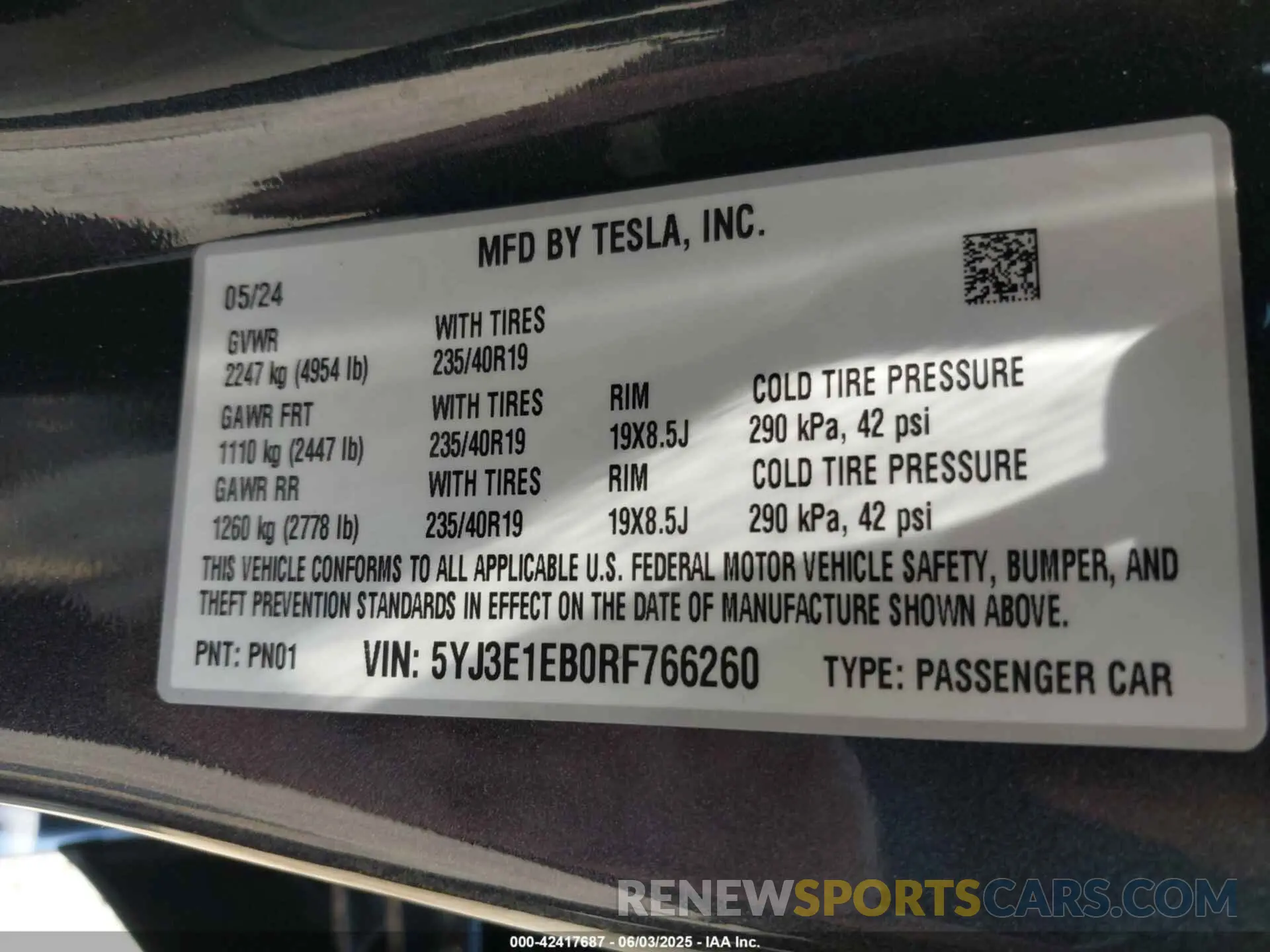 9 Photograph of a damaged car 5YJ3E1EB0RF766260 TESLA MODEL 3 2024