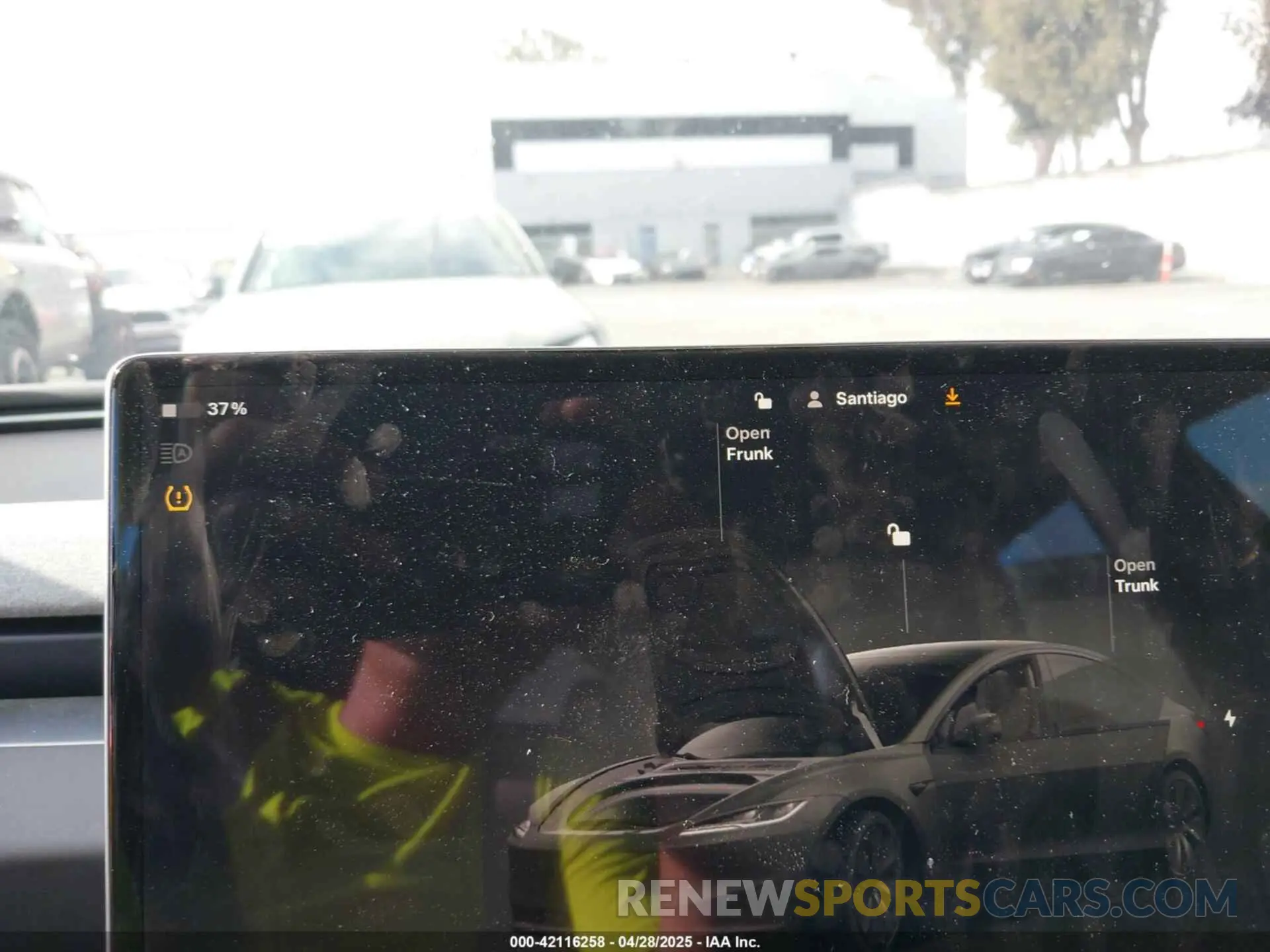 18 Photograph of a damaged car 5YJ3E1EB0RF812167 TESLA MODEL 3 2024