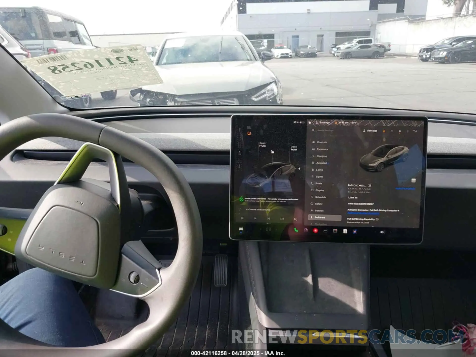 19 Photograph of a damaged car 5YJ3E1EB0RF812167 TESLA MODEL 3 2024