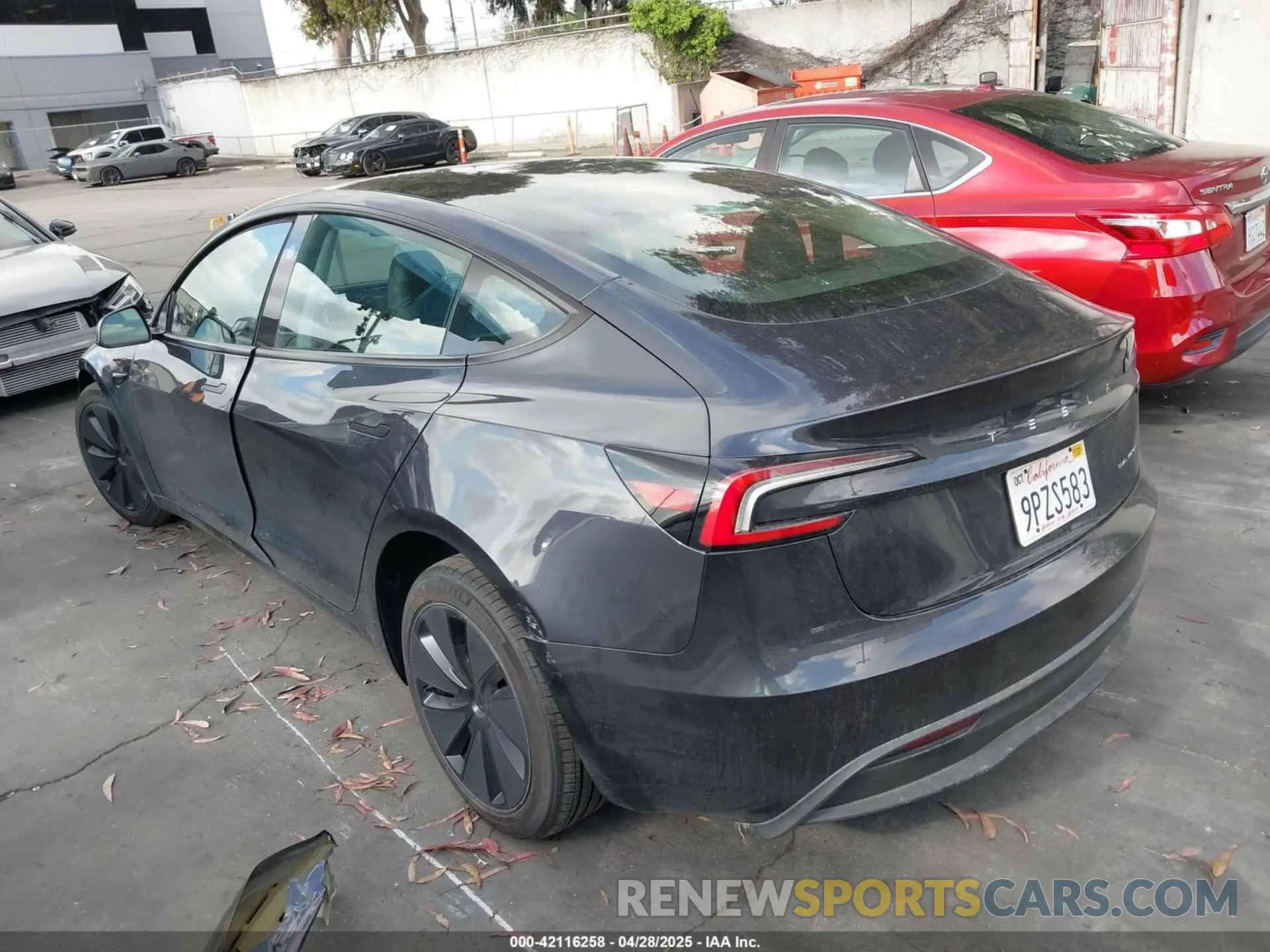 3 Photograph of a damaged car 5YJ3E1EB0RF812167 TESLA MODEL 3 2024
