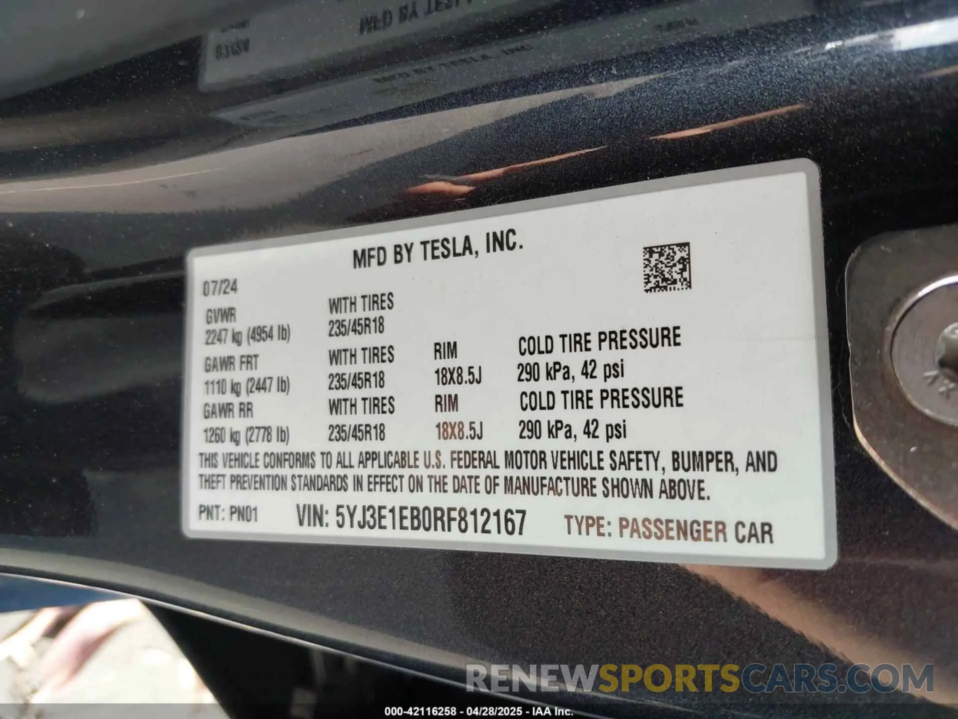 9 Photograph of a damaged car 5YJ3E1EB0RF812167 TESLA MODEL 3 2024