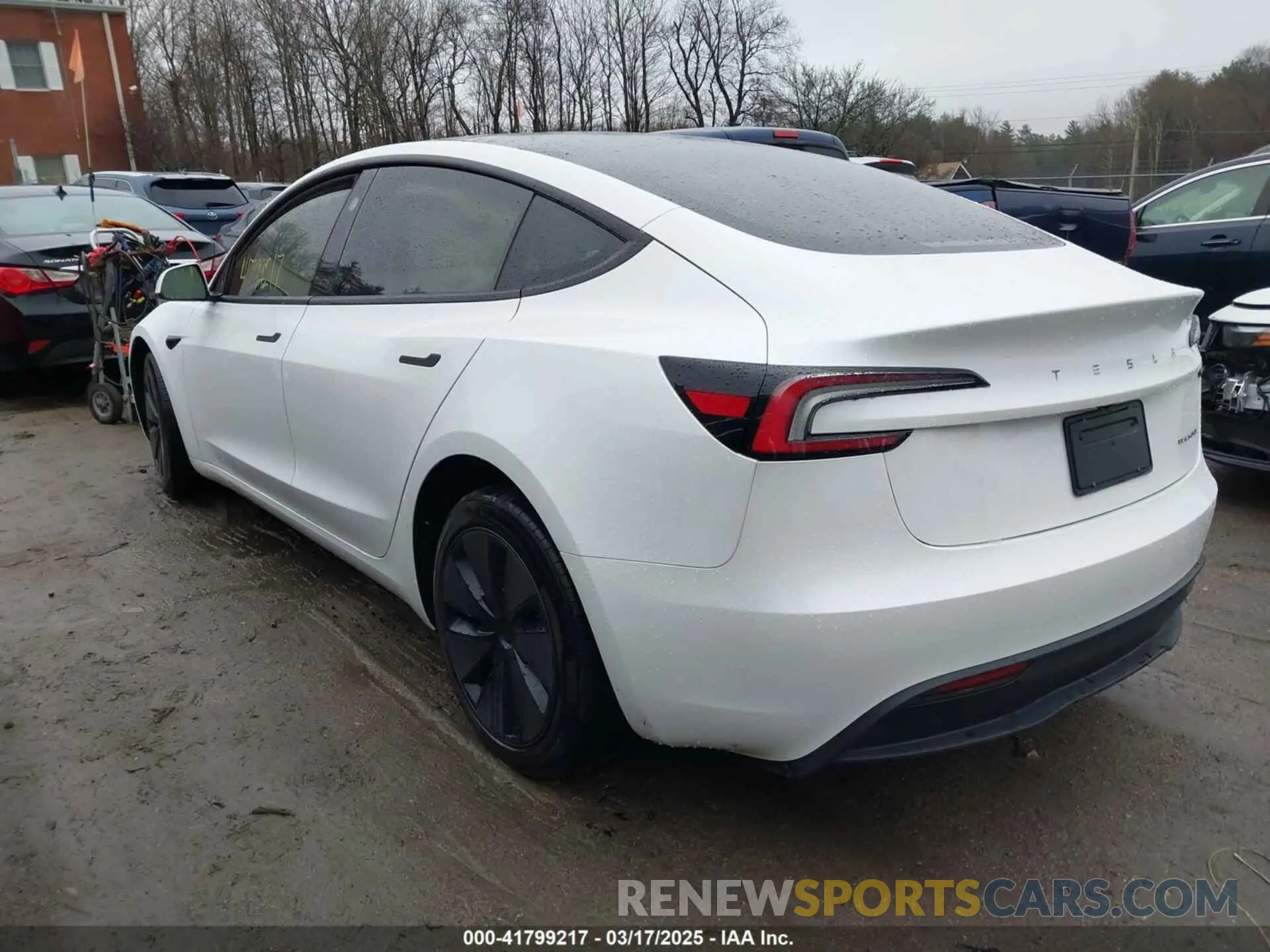 3 Photograph of a damaged car 5YJ3E1EB0RF812296 TESLA MODEL 3 2024