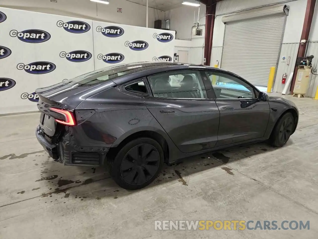 3 Photograph of a damaged car 5YJ3E1EB0RF844200 TESLA MODEL 3 2024