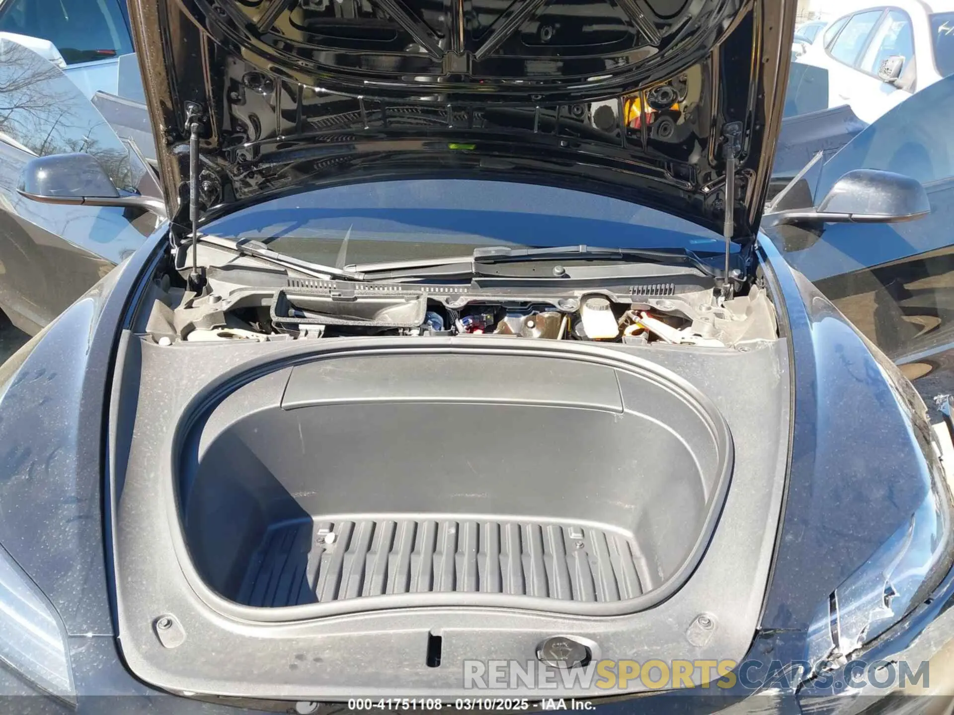 10 Photograph of a damaged car 5YJ3E1EB1RF730416 TESLA MODEL 3 2024