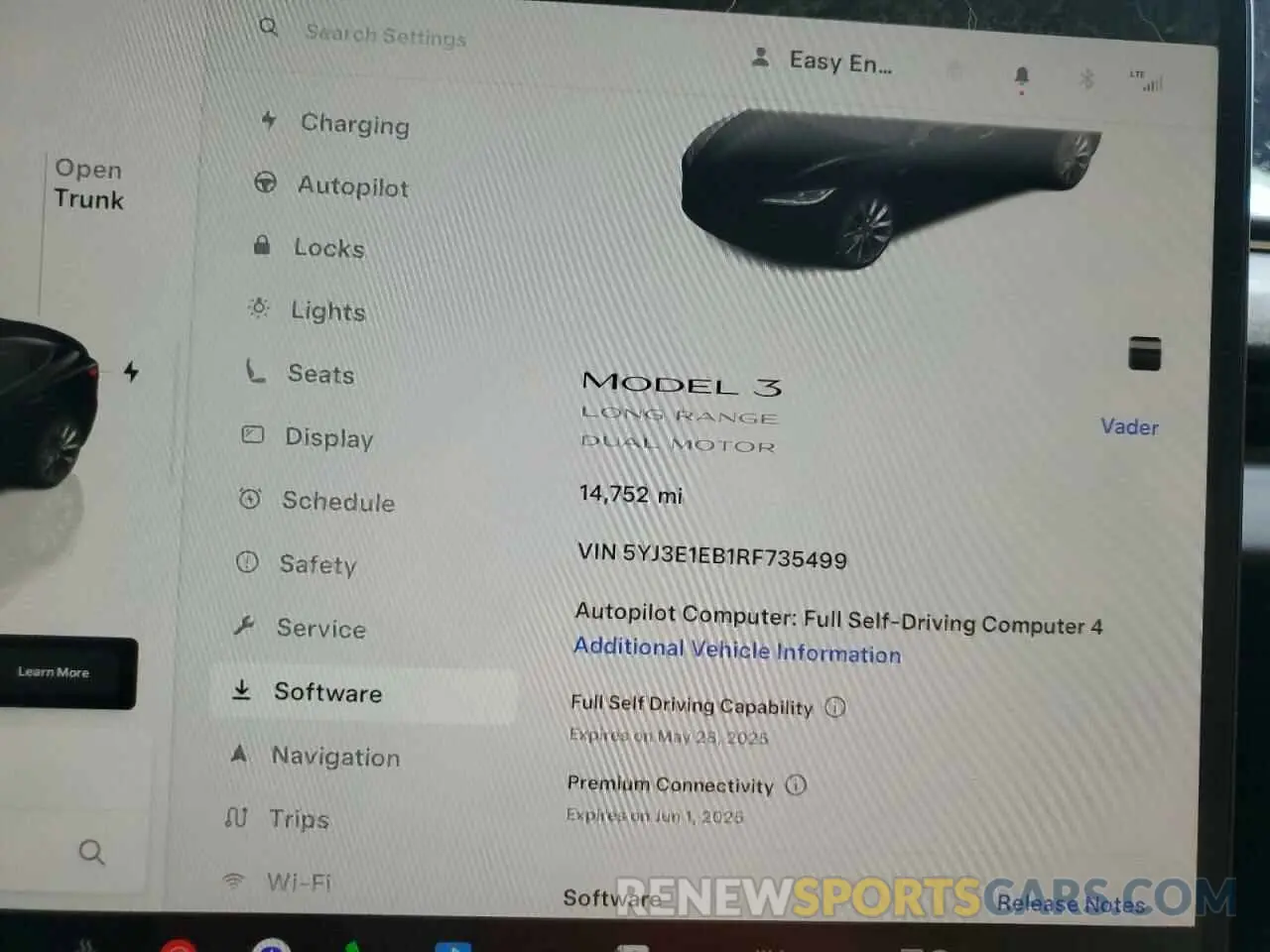9 Photograph of a damaged car 5YJ3E1EB1RF735499 TESLA MODEL 3 2024