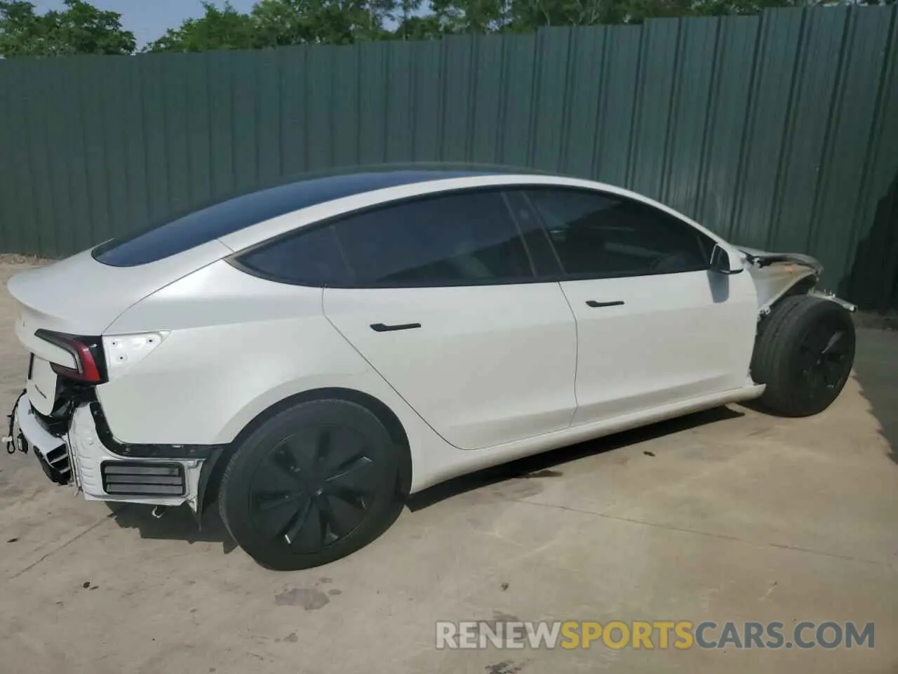 3 Photograph of a damaged car 5YJ3E1EB1RF755266 TESLA MODEL 3 2024