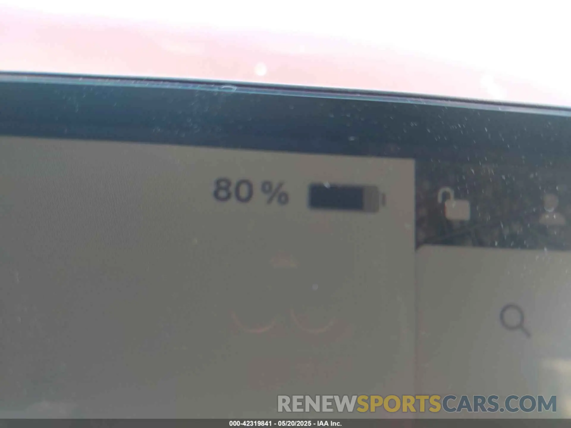 17 Photograph of a damaged car 5YJ3E1EB1RF768695 TESLA MODEL 3 2024