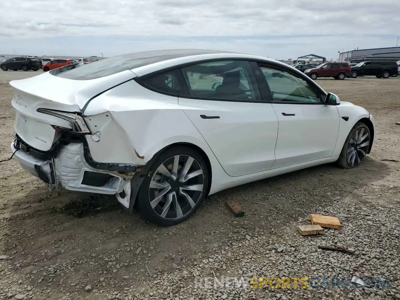 3 Photograph of a damaged car 5YJ3E1EB1RF789756 TESLA MODEL 3 2024