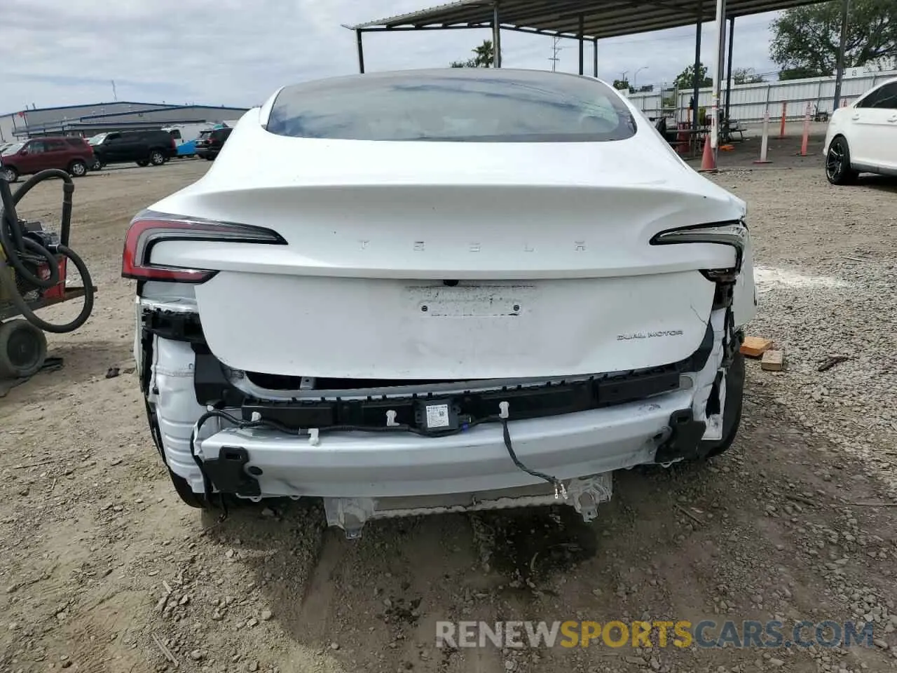 6 Photograph of a damaged car 5YJ3E1EB1RF789756 TESLA MODEL 3 2024