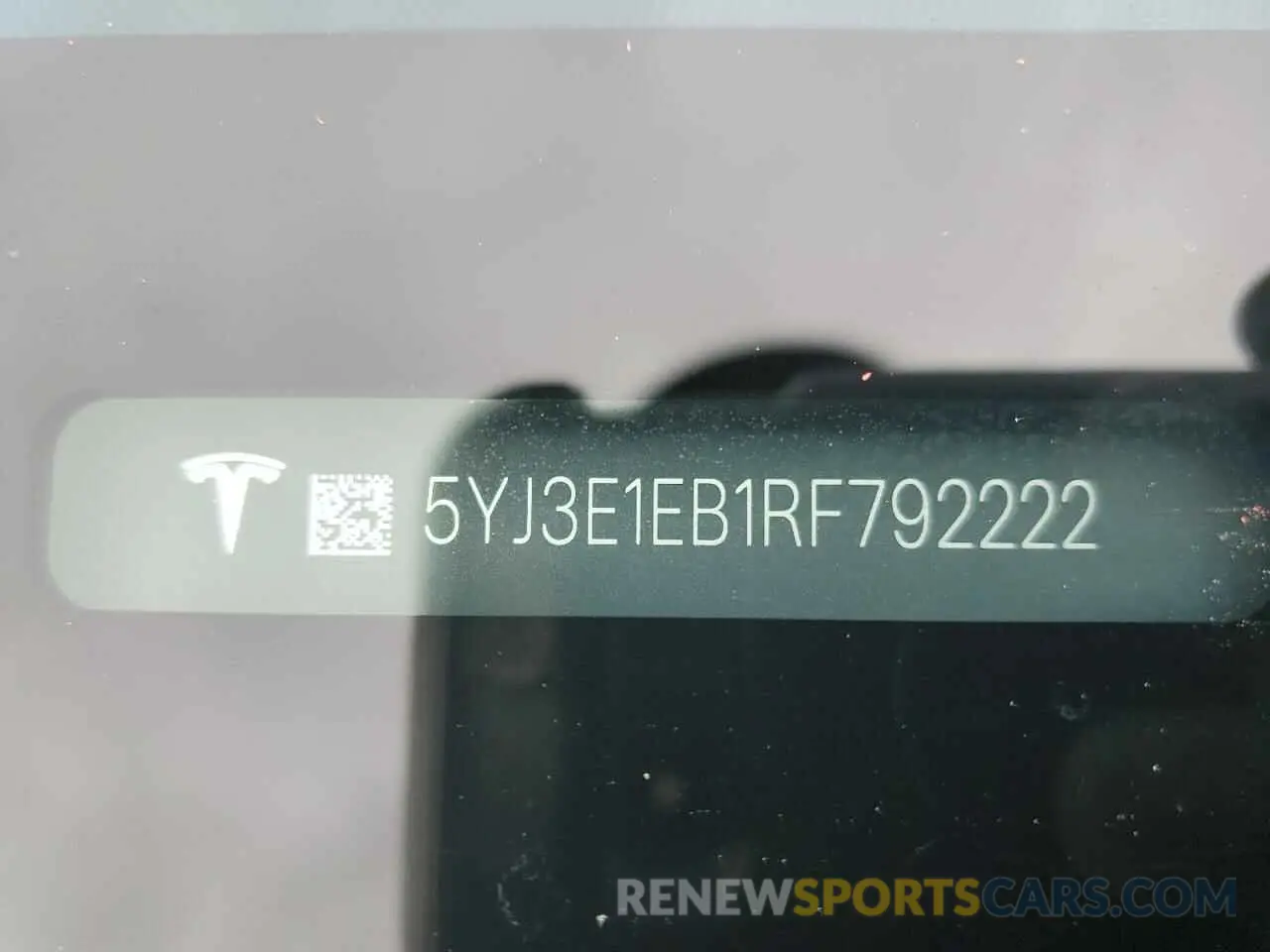 14 Photograph of a damaged car 5YJ3E1EB1RF792222 TESLA MODEL 3 2024