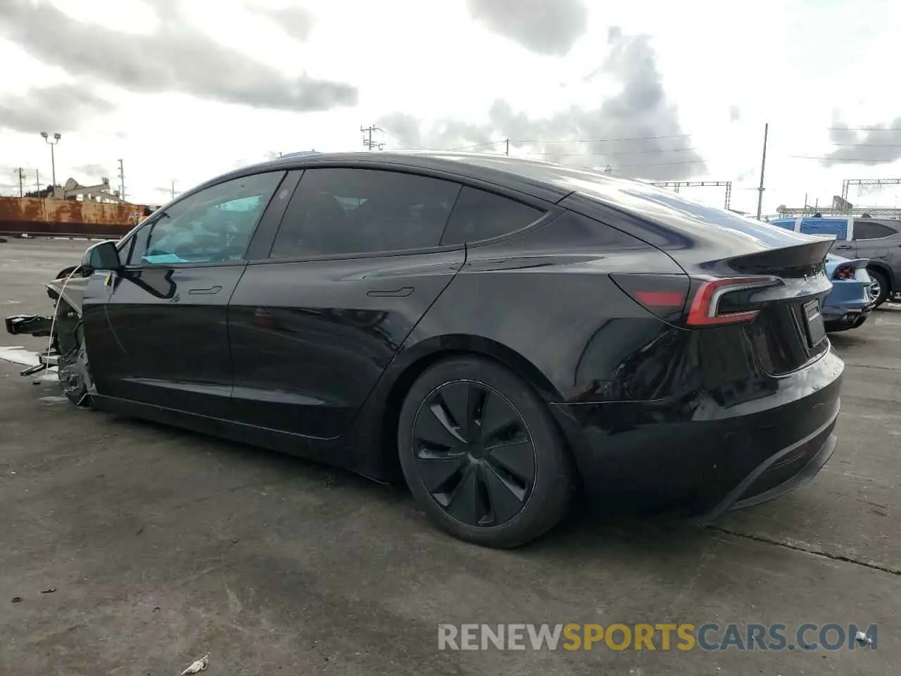 2 Photograph of a damaged car 5YJ3E1EB1RF792222 TESLA MODEL 3 2024