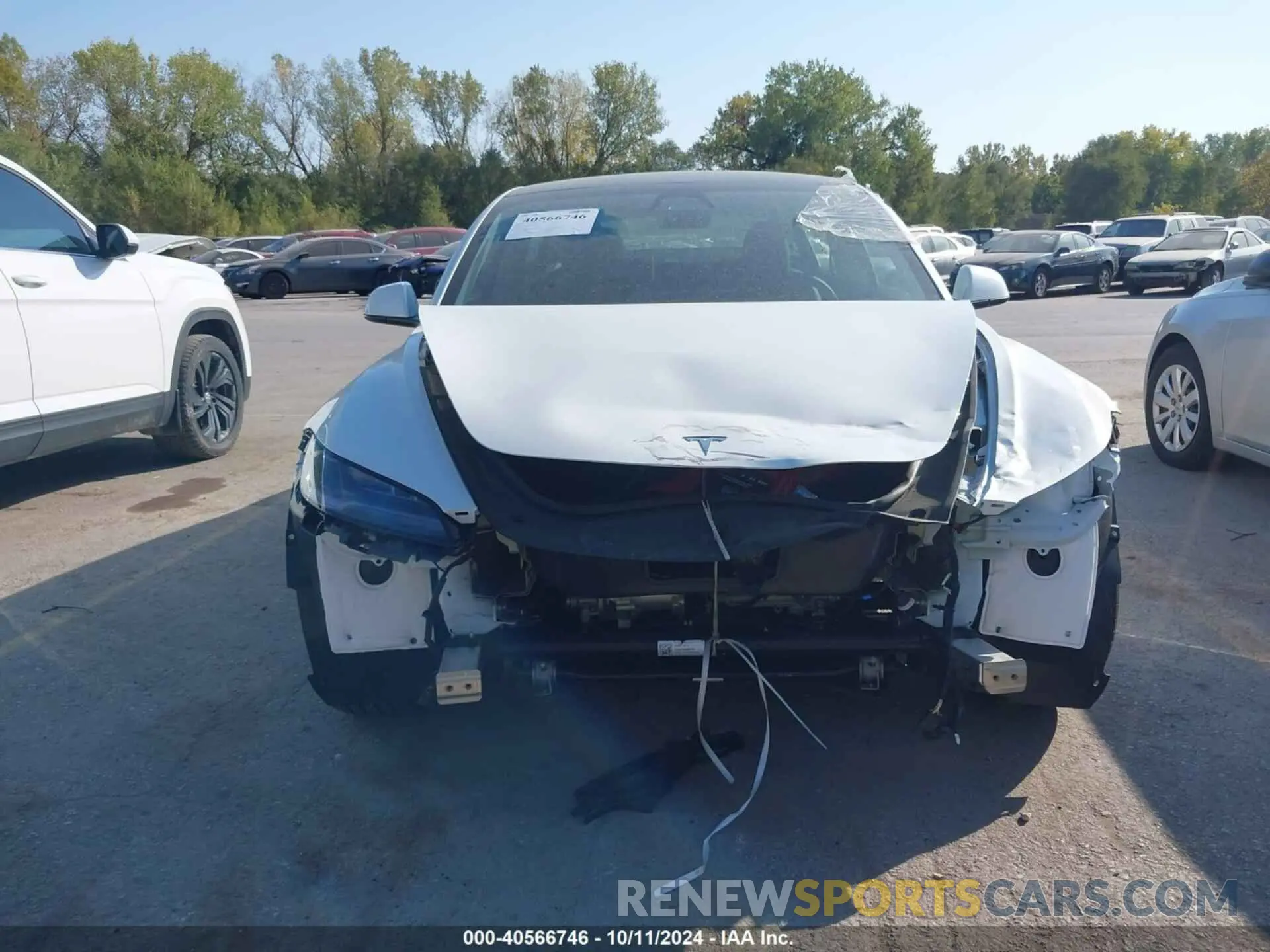 12 Photograph of a damaged car 5YJ3E1EB1RF792558 TESLA MODEL 3 2024