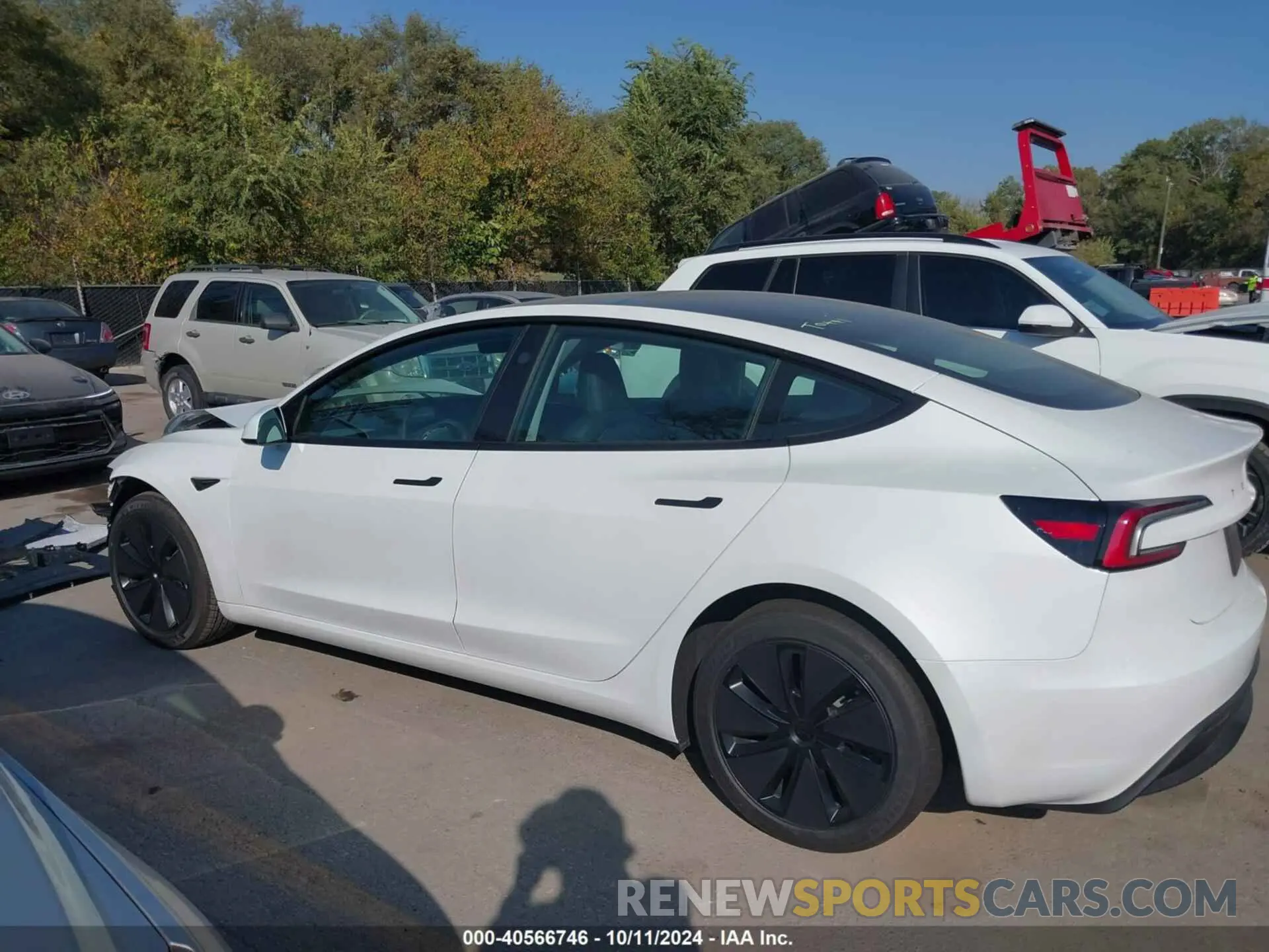 14 Photograph of a damaged car 5YJ3E1EB1RF792558 TESLA MODEL 3 2024