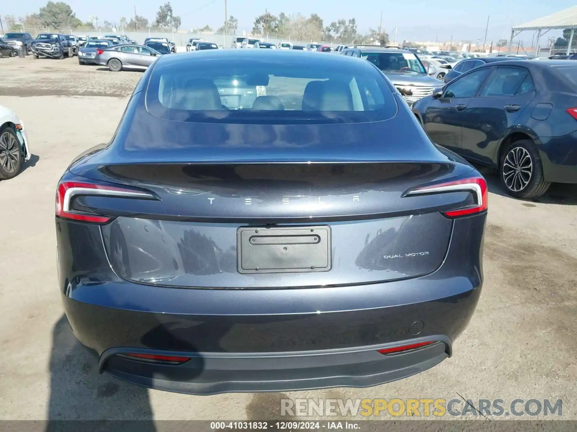 17 Photograph of a damaged car 5YJ3E1EB1RF797016 TESLA MODEL 3 2024