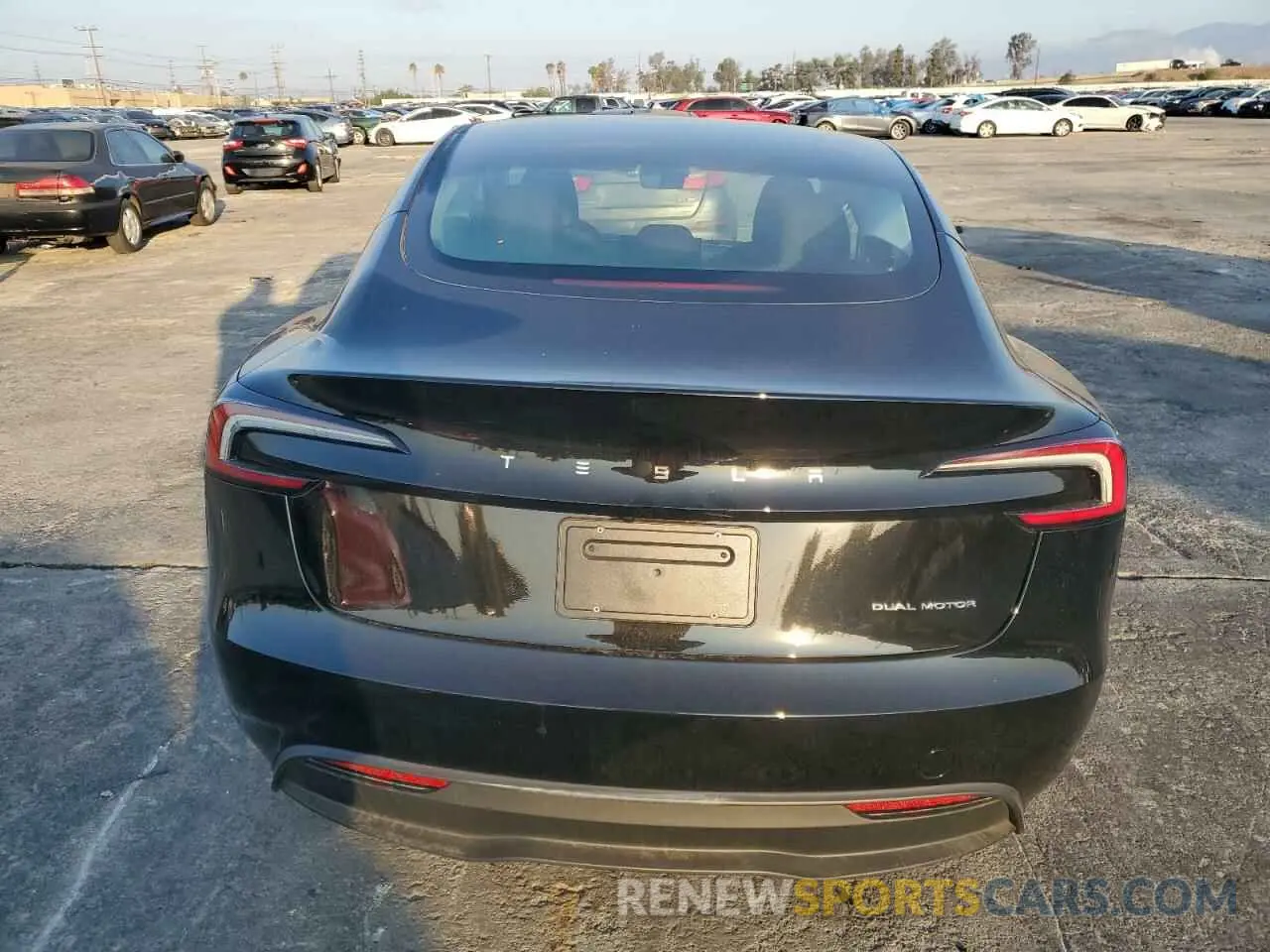 6 Photograph of a damaged car 5YJ3E1EB1RF799493 TESLA MODEL 3 2024