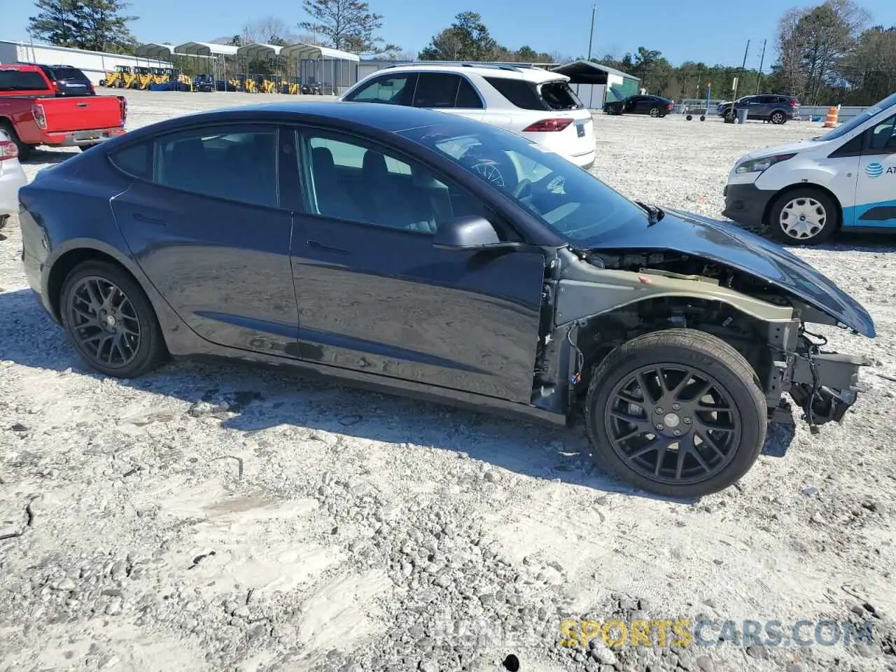 4 Photograph of a damaged car 5YJ3E1EB1RF799509 TESLA MODEL 3 2024