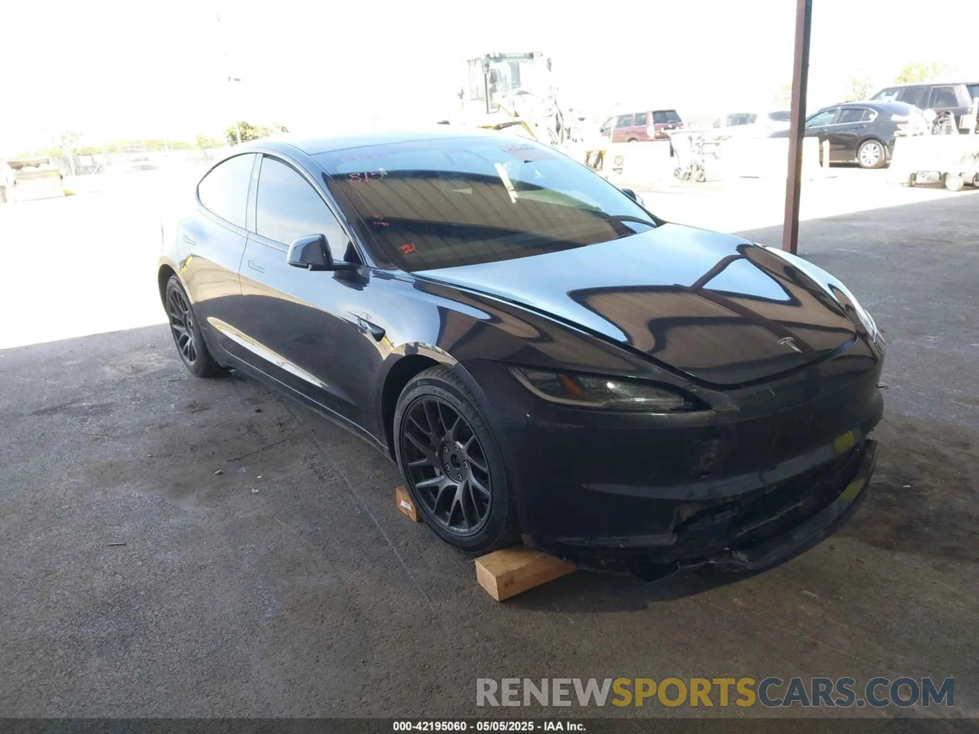 1 Photograph of a damaged car 5YJ3E1EB1RF816244 TESLA MODEL 3 2024