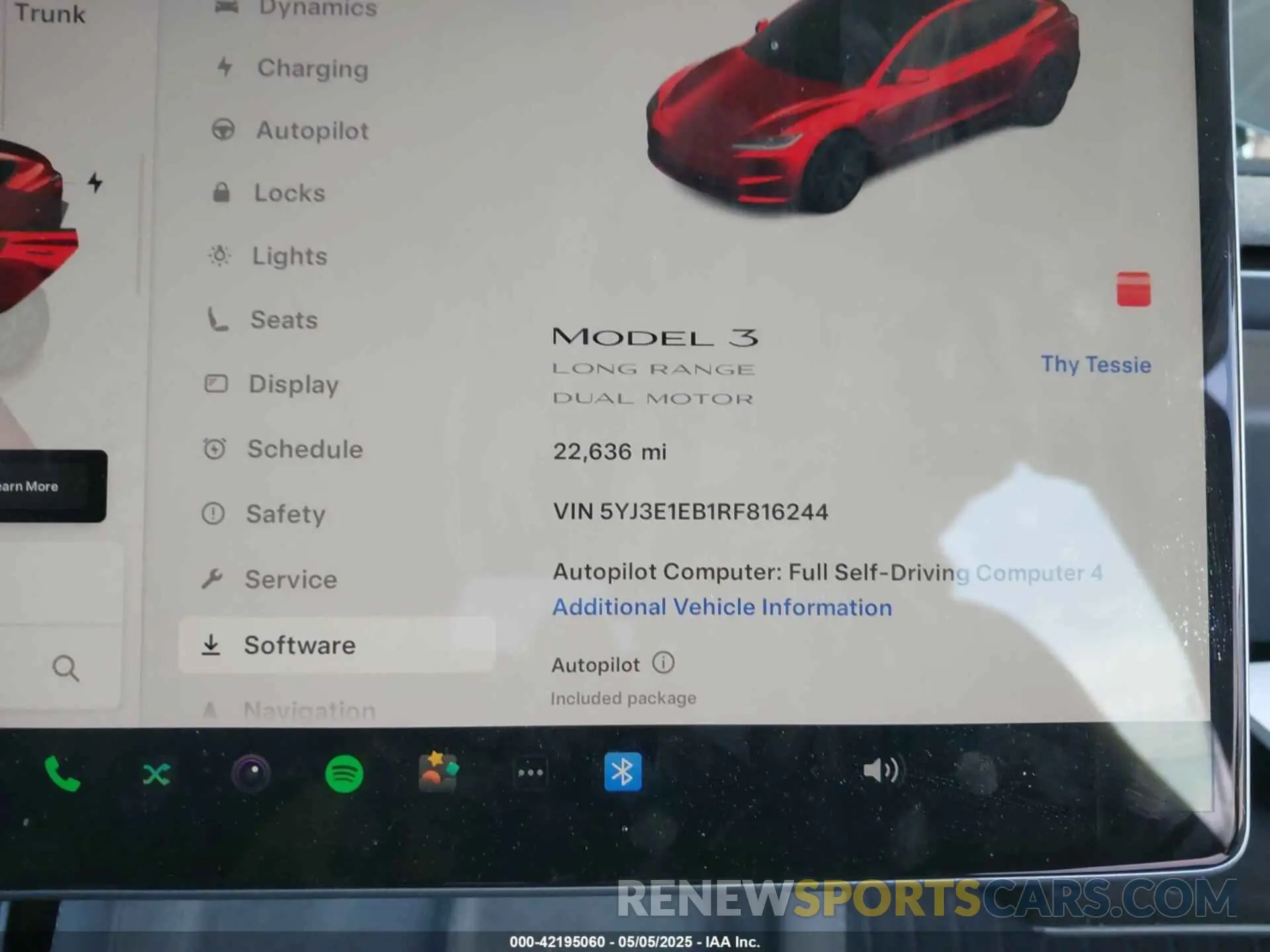 14 Photograph of a damaged car 5YJ3E1EB1RF816244 TESLA MODEL 3 2024