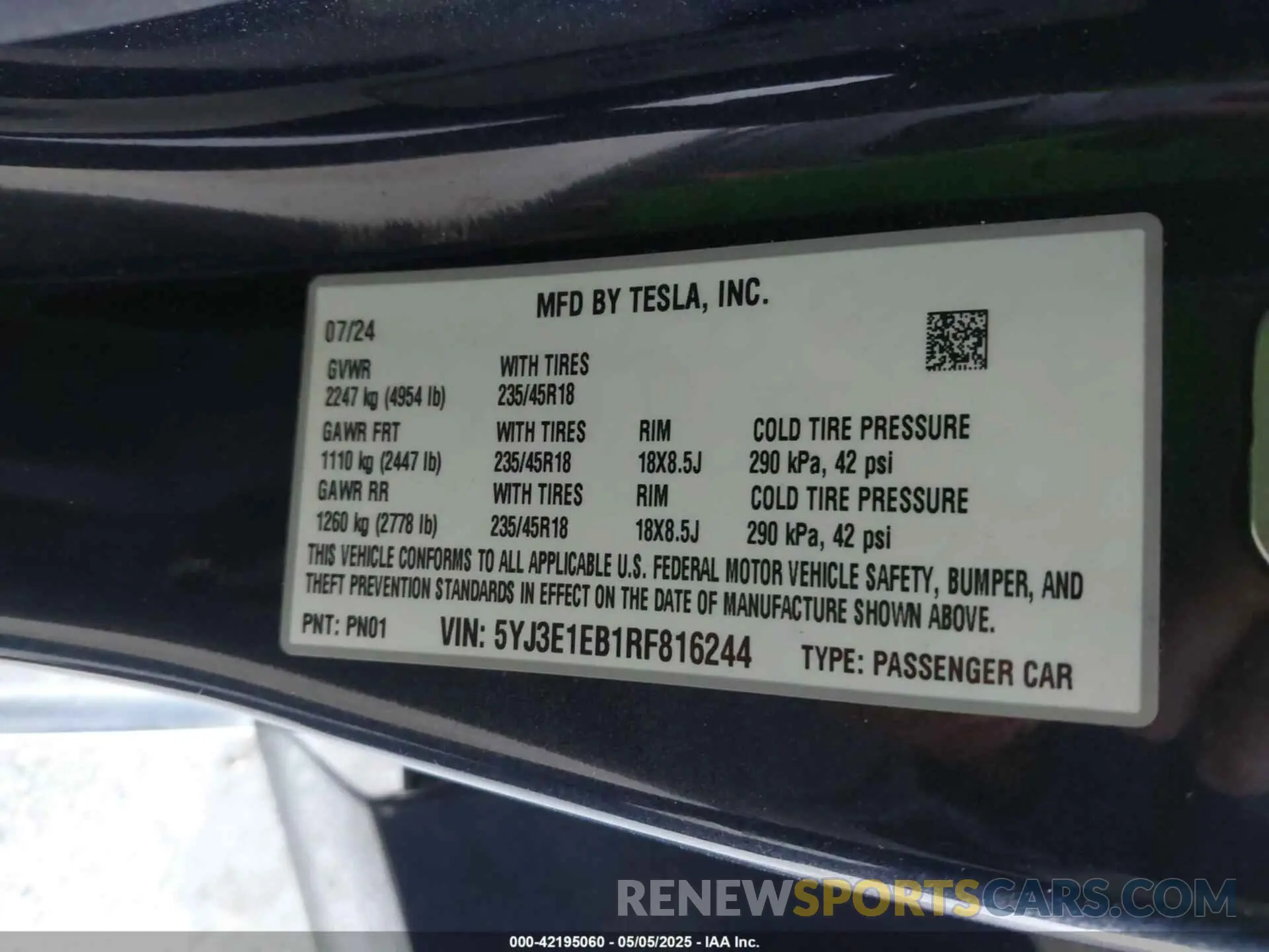 9 Photograph of a damaged car 5YJ3E1EB1RF816244 TESLA MODEL 3 2024