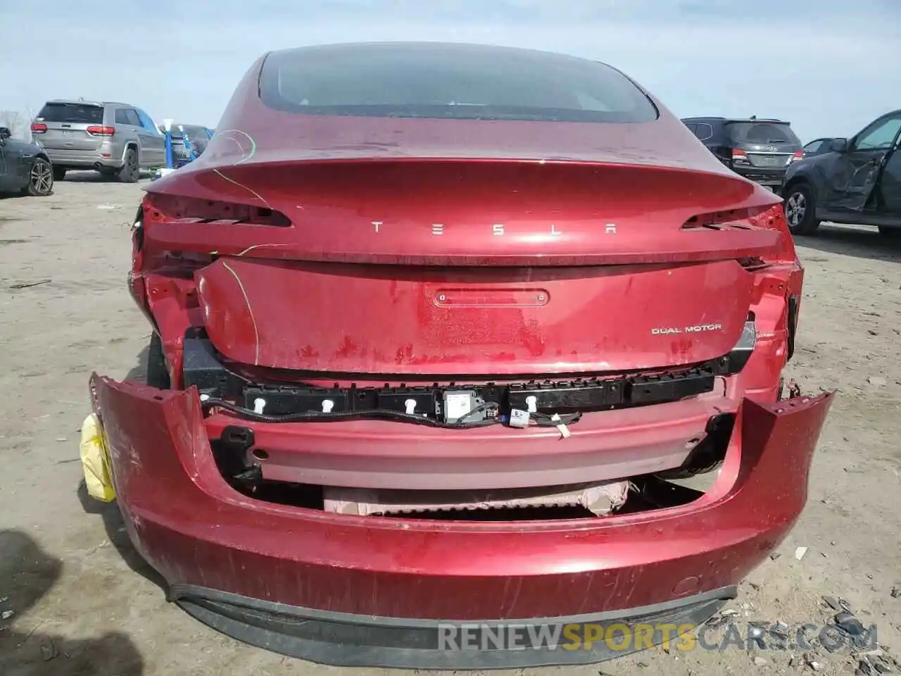 6 Photograph of a damaged car 5YJ3E1EB1RF817345 TESLA MODEL 3 2024