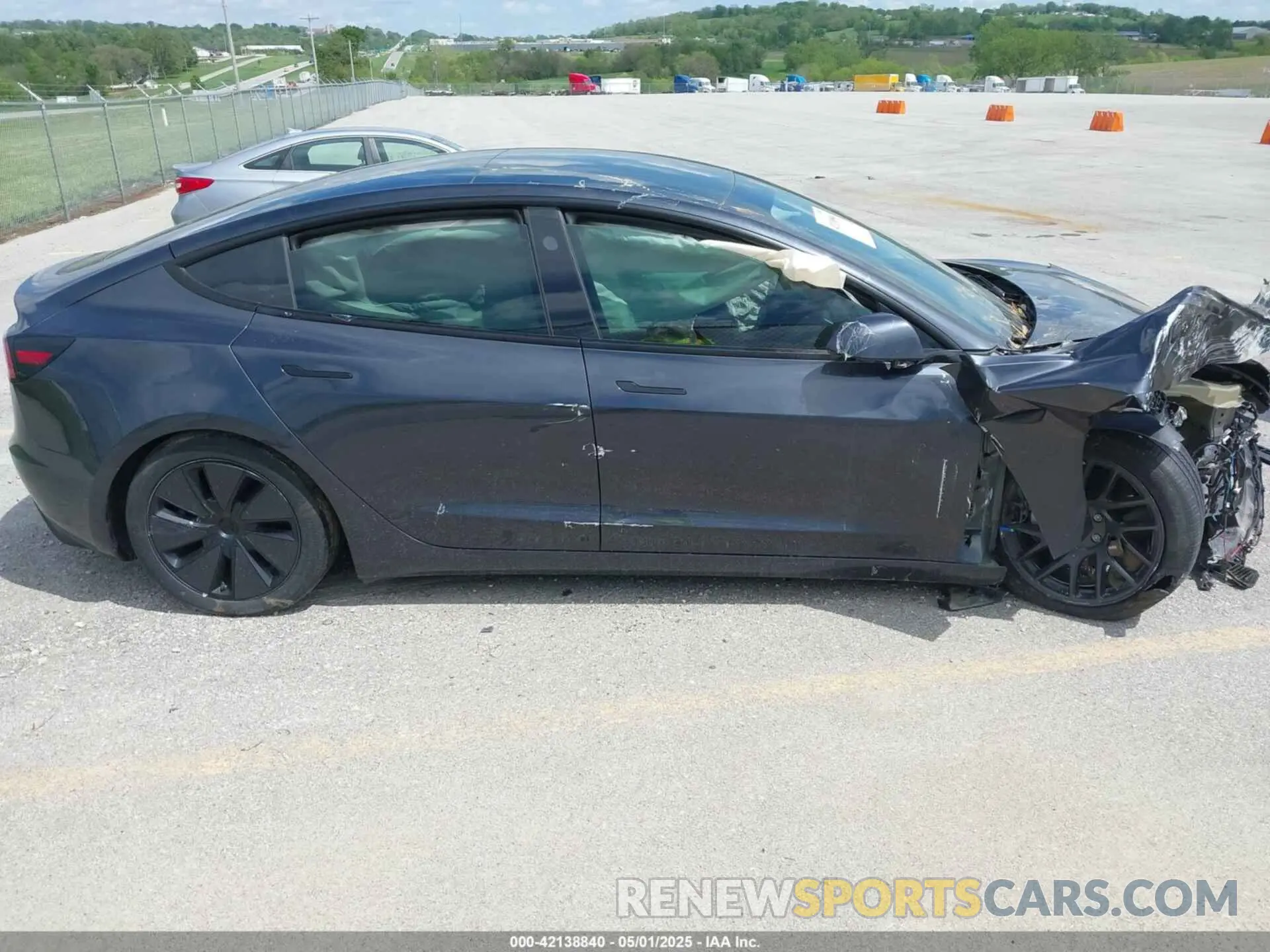13 Photograph of a damaged car 5YJ3E1EB2RF740887 TESLA MODEL 3 2024