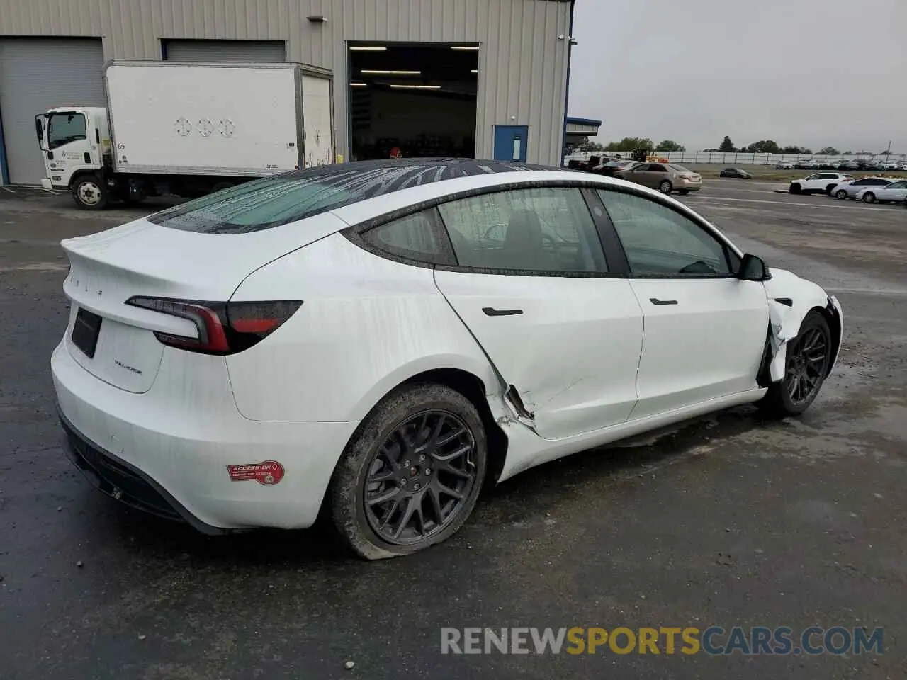 3 Photograph of a damaged car 5YJ3E1EB2RF758662 TESLA MODEL 3 2024