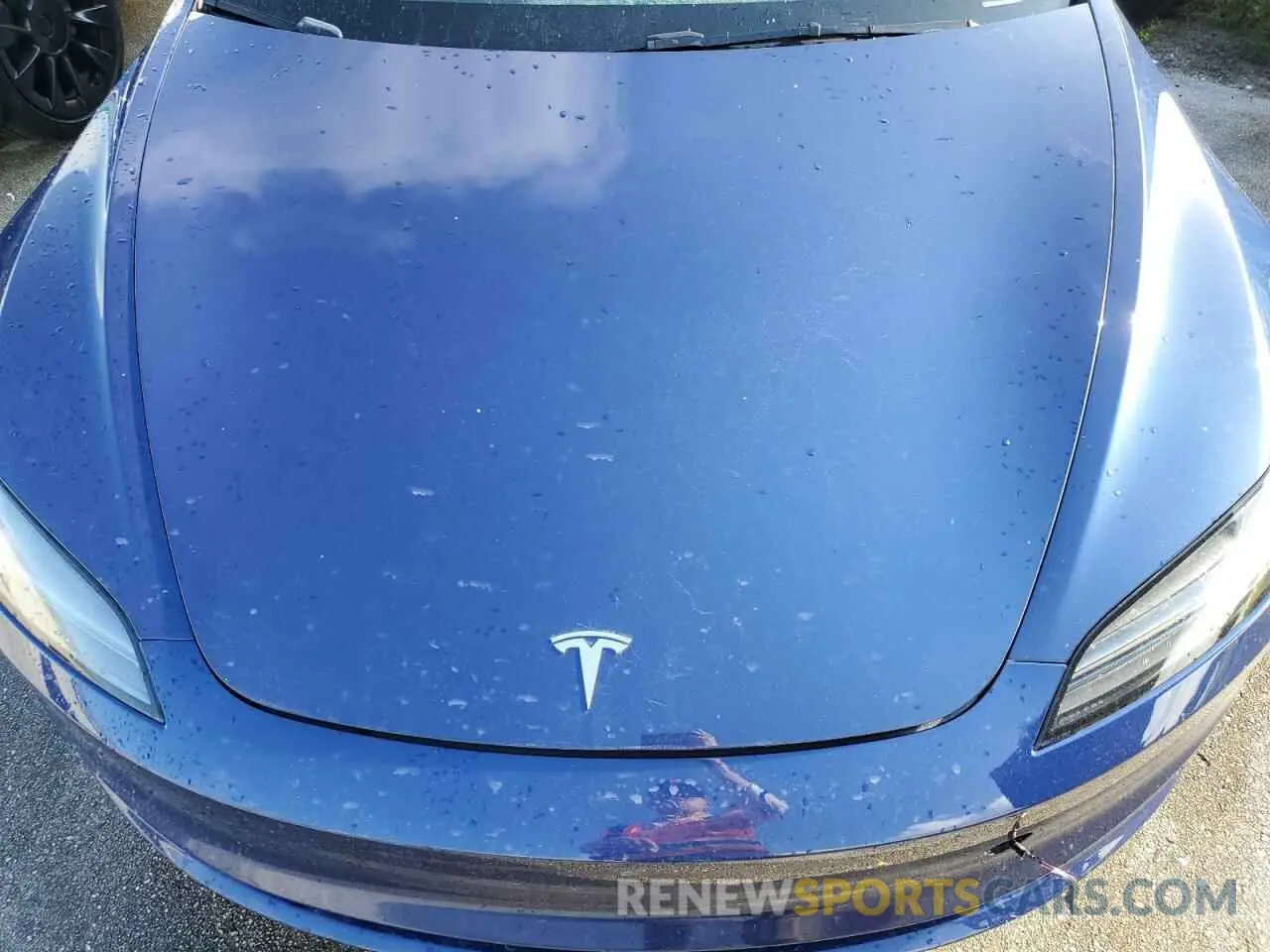 11 Photograph of a damaged car 5YJ3E1EB2RF759018 TESLA MODEL 3 2024