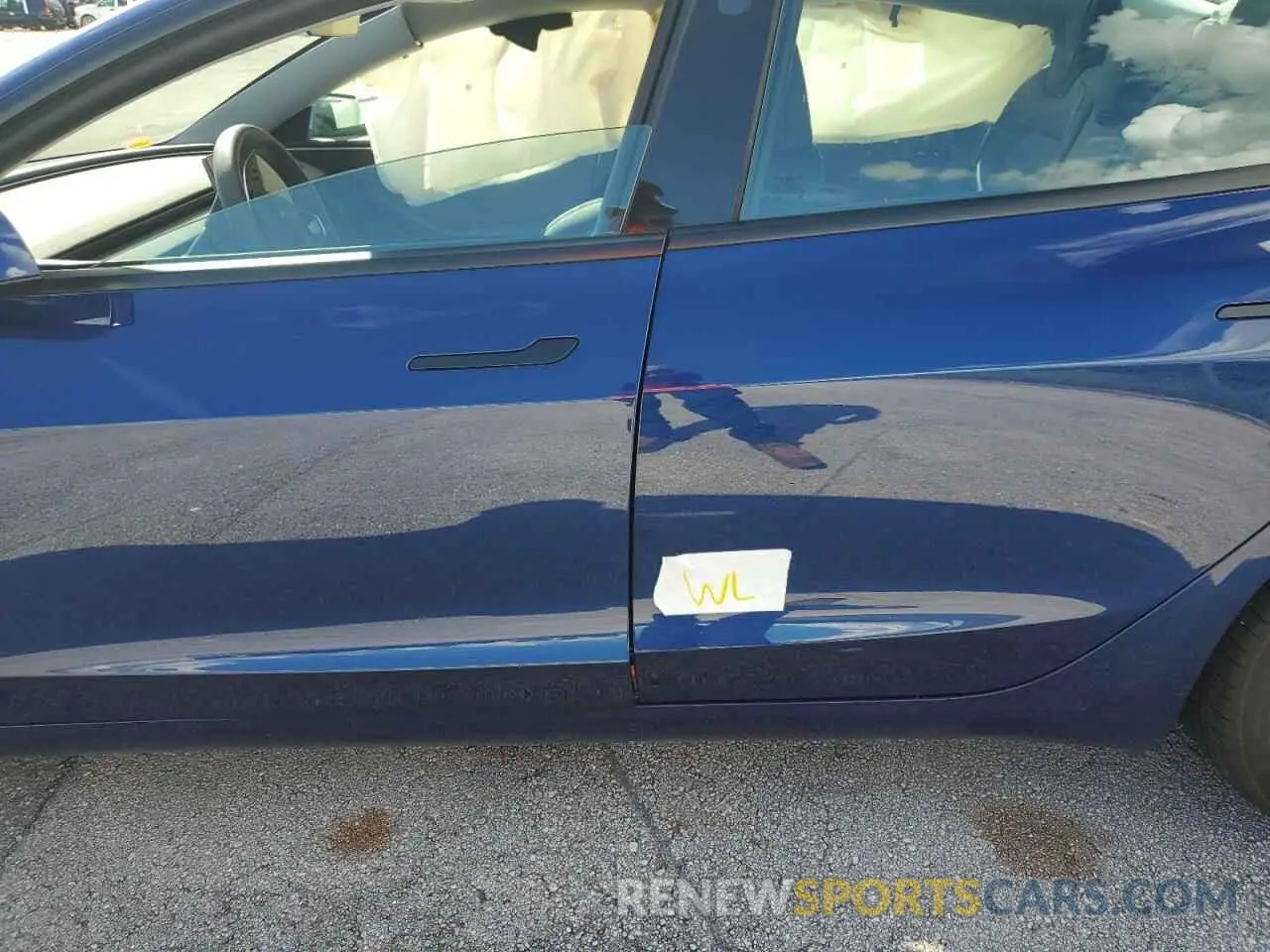 12 Photograph of a damaged car 5YJ3E1EB2RF759018 TESLA MODEL 3 2024