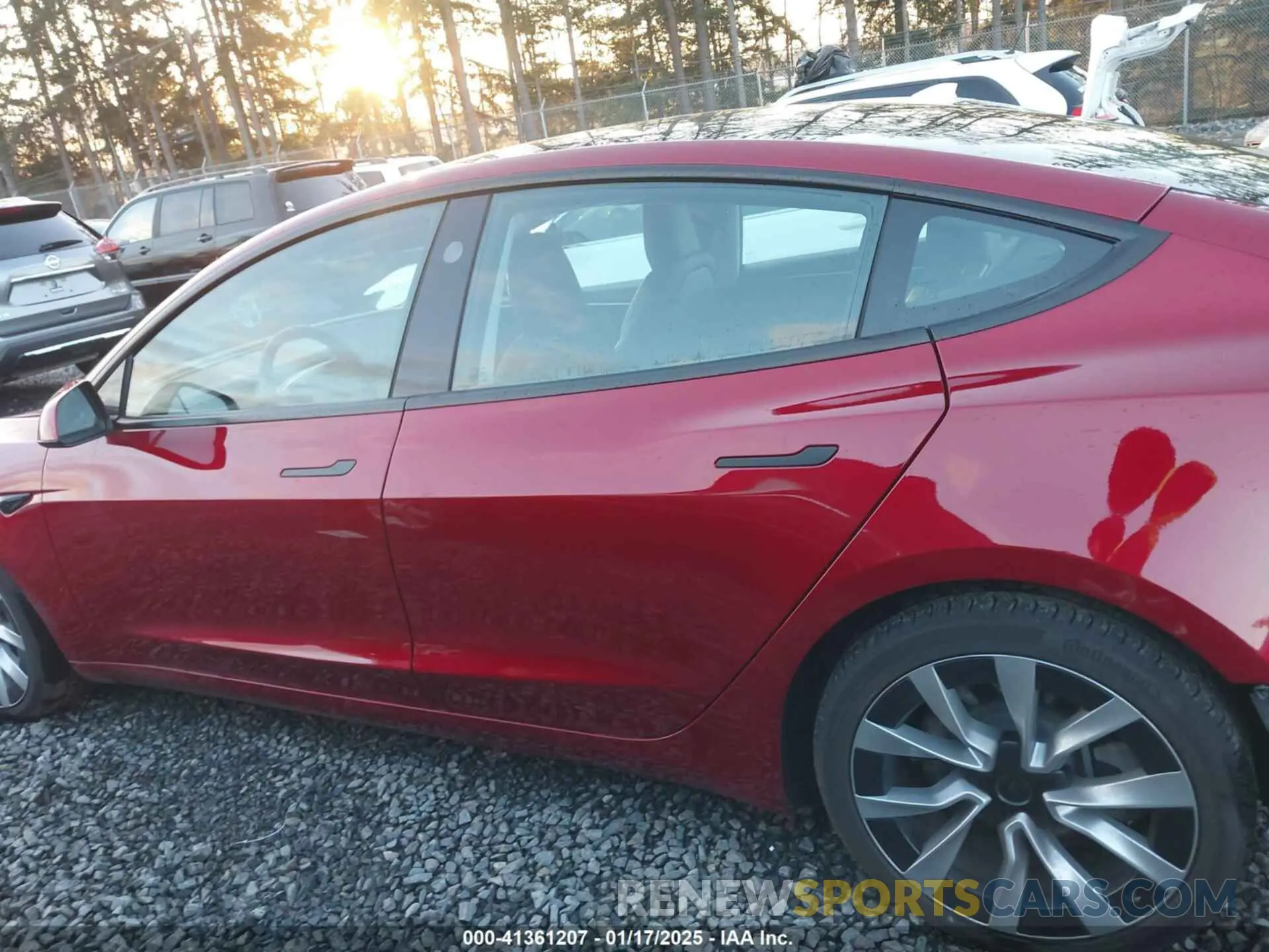 15 Photograph of a damaged car 5YJ3E1EB2RF816141 TESLA MODEL 3 2024