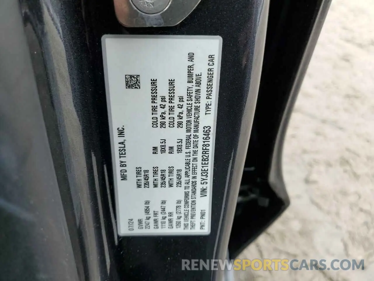 12 Photograph of a damaged car 5YJ3E1EB2RF816463 TESLA MODEL 3 2024