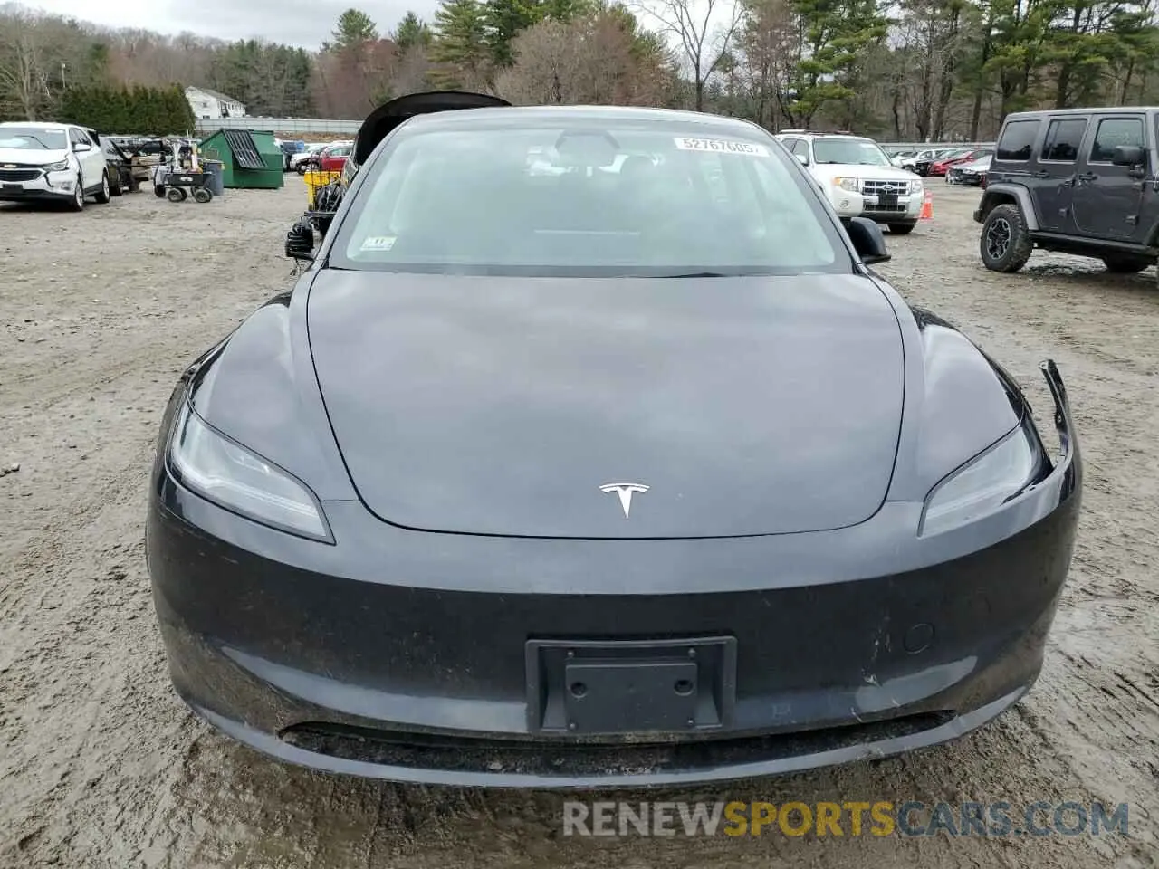 5 Photograph of a damaged car 5YJ3E1EB2RF816463 TESLA MODEL 3 2024