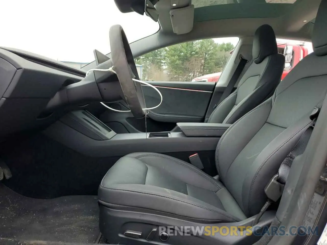 7 Photograph of a damaged car 5YJ3E1EB2RF816463 TESLA MODEL 3 2024