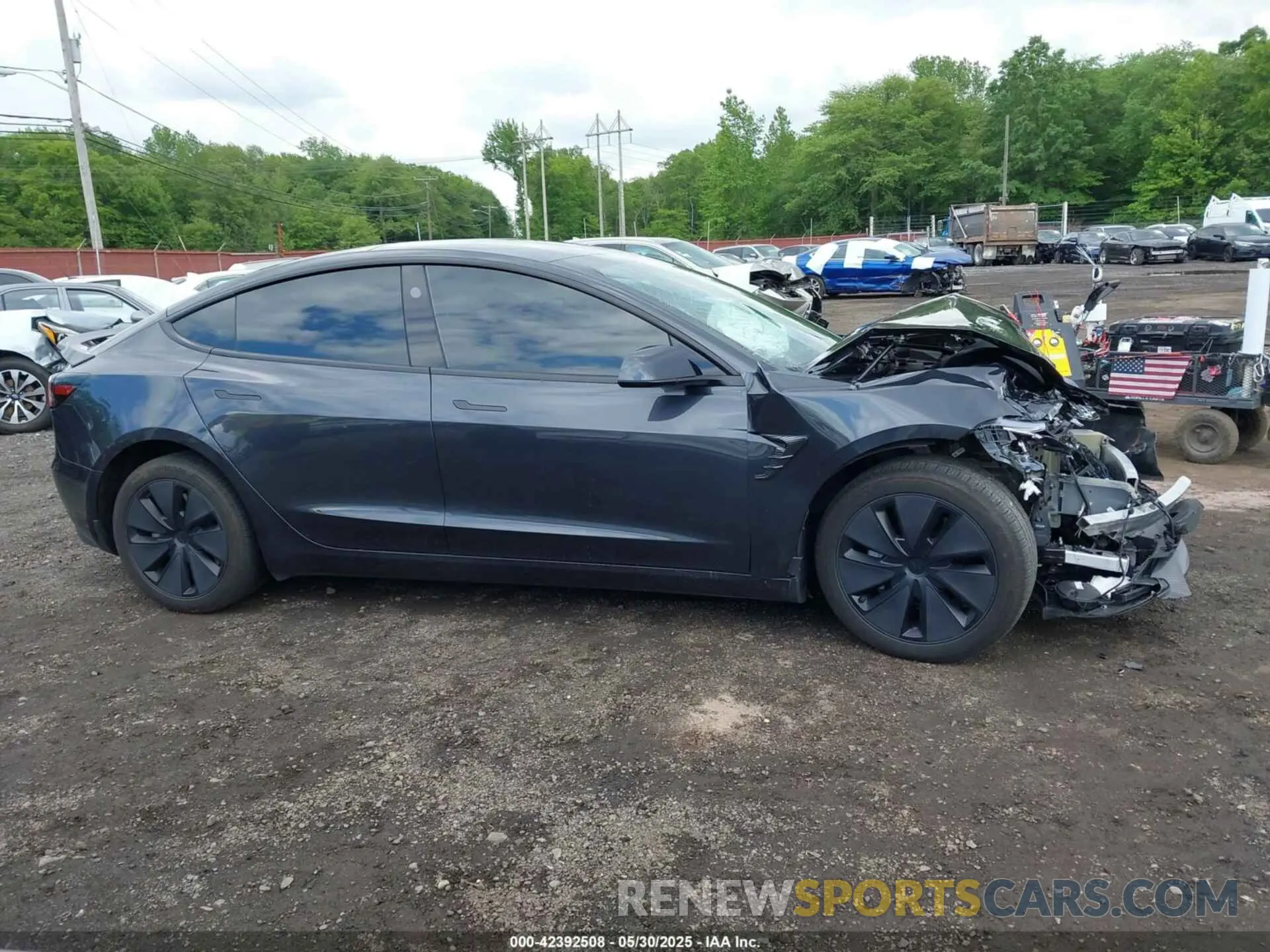 13 Photograph of a damaged car 5YJ3E1EB3RF729817 TESLA MODEL 3 2024