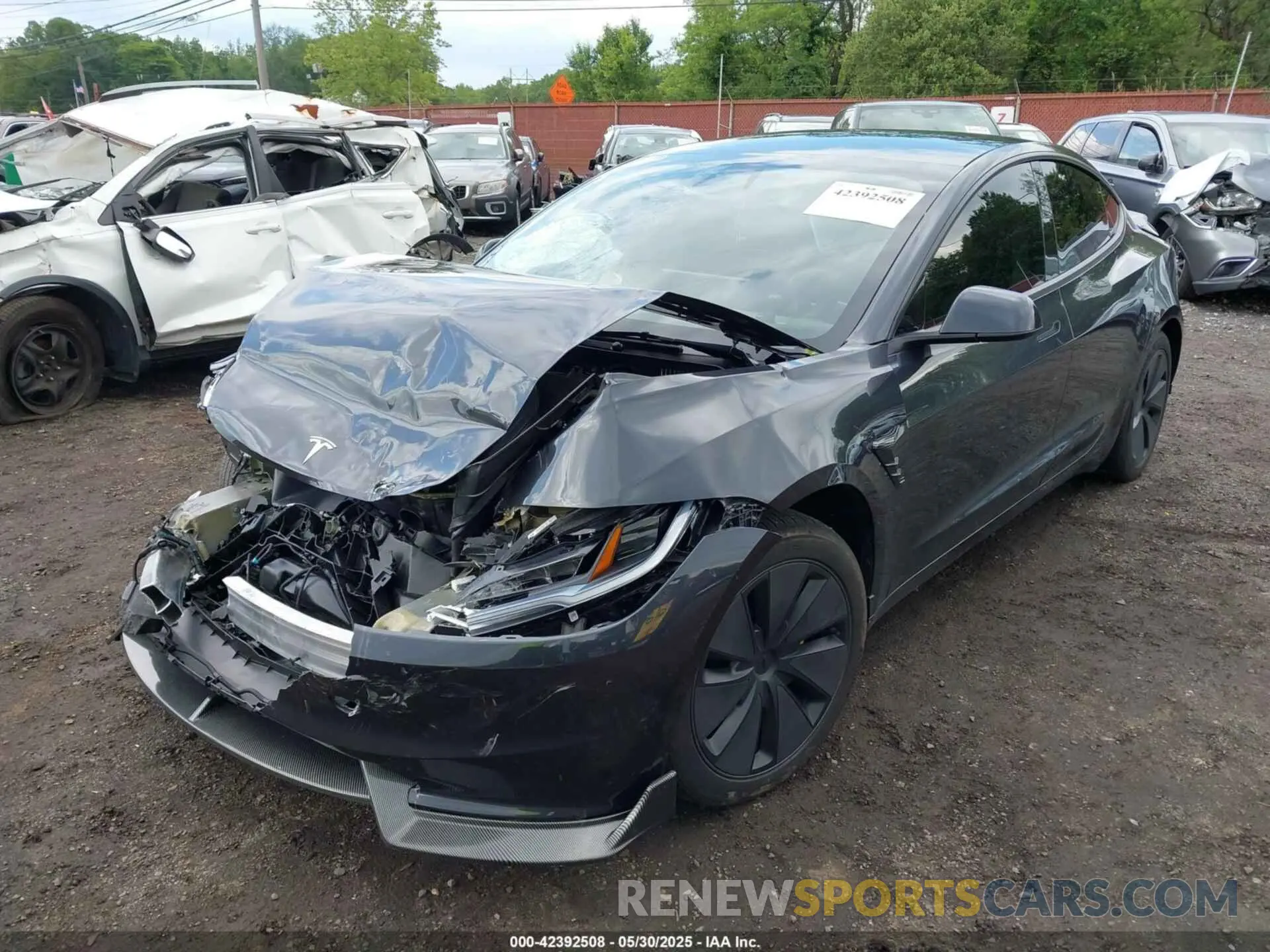 20 Photograph of a damaged car 5YJ3E1EB3RF729817 TESLA MODEL 3 2024