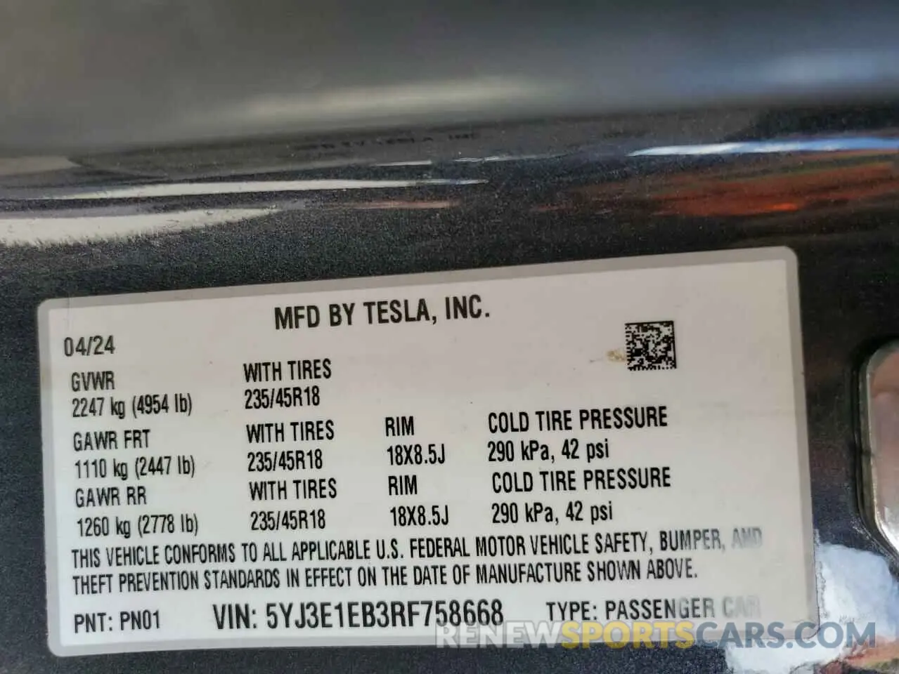 13 Photograph of a damaged car 5YJ3E1EB3RF758668 TESLA MODEL 3 2024