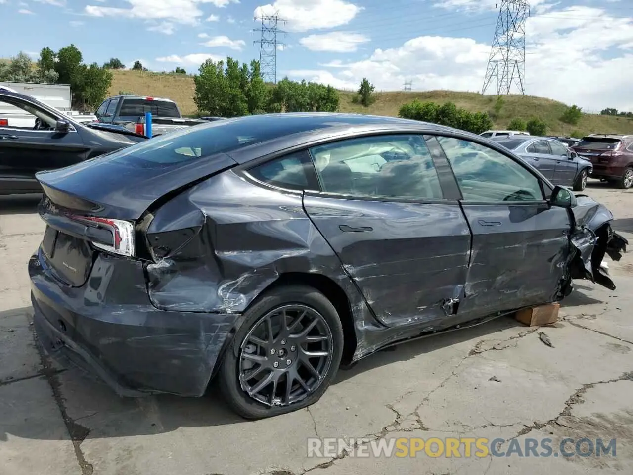 3 Photograph of a damaged car 5YJ3E1EB3RF758668 TESLA MODEL 3 2024