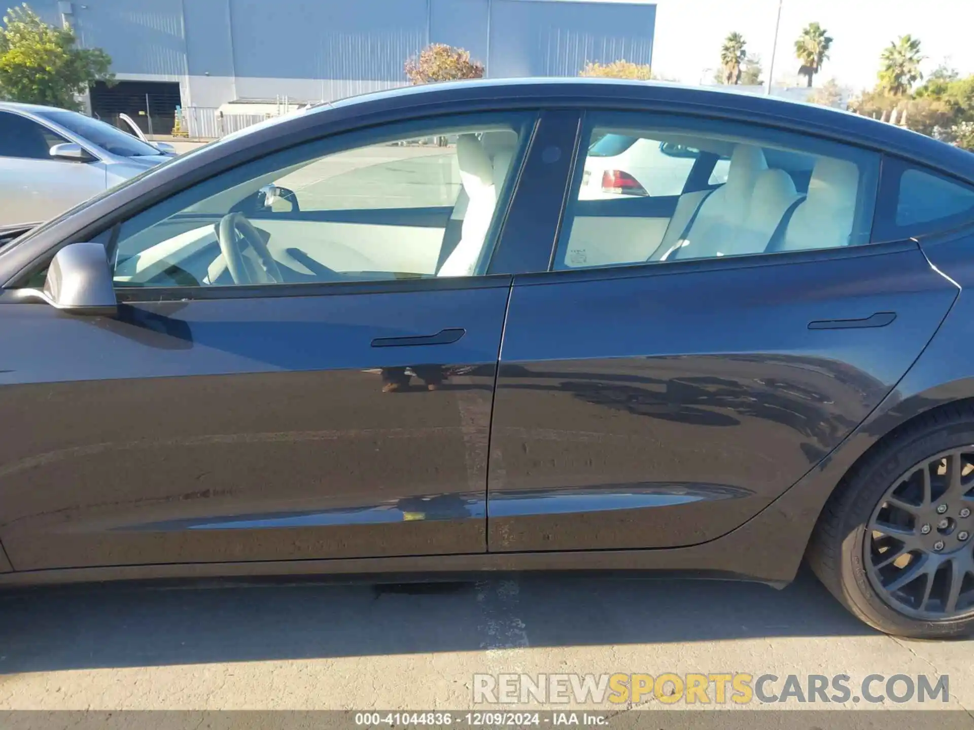 15 Photograph of a damaged car 5YJ3E1EB3RF760453 TESLA MODEL 3 2024