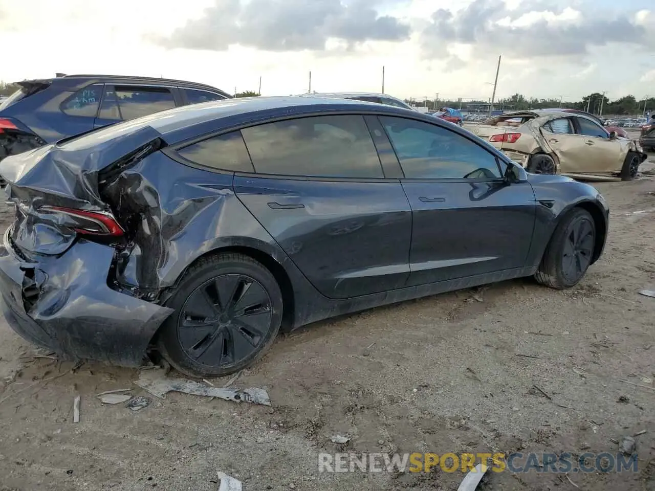 3 Photograph of a damaged car 5YJ3E1EB3RF767855 TESLA MODEL 3 2024