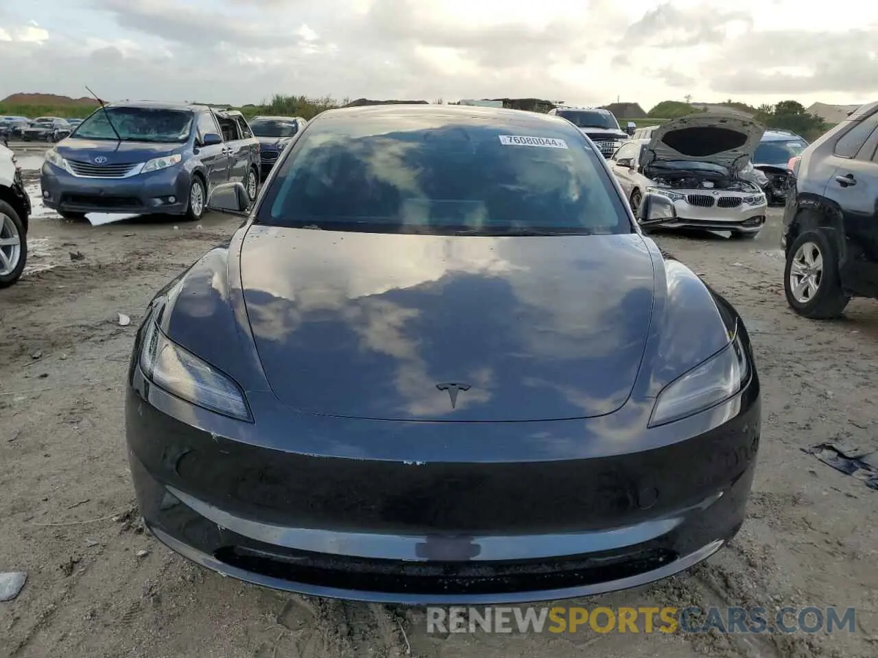 5 Photograph of a damaged car 5YJ3E1EB3RF767855 TESLA MODEL 3 2024