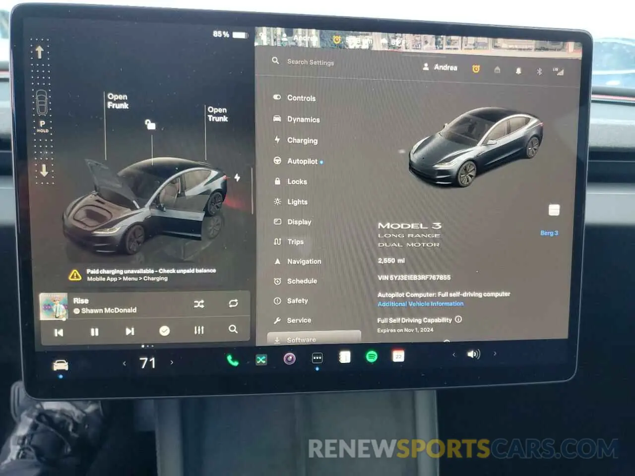 9 Photograph of a damaged car 5YJ3E1EB3RF767855 TESLA MODEL 3 2024