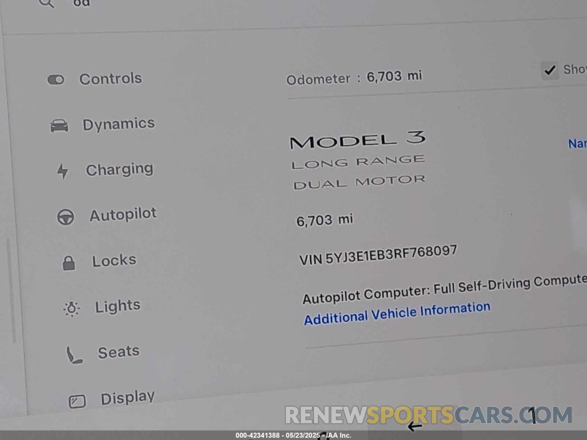 15 Photograph of a damaged car 5YJ3E1EB3RF768097 TESLA MODEL 3 2024