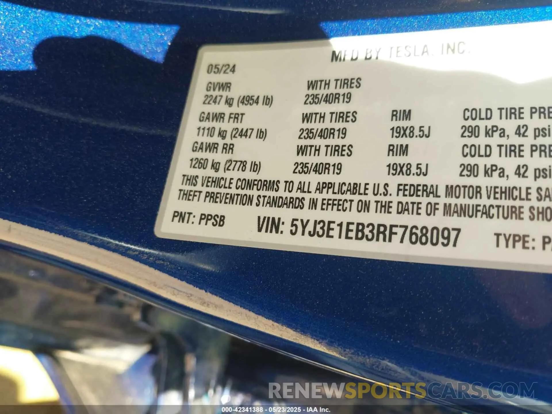 9 Photograph of a damaged car 5YJ3E1EB3RF768097 TESLA MODEL 3 2024