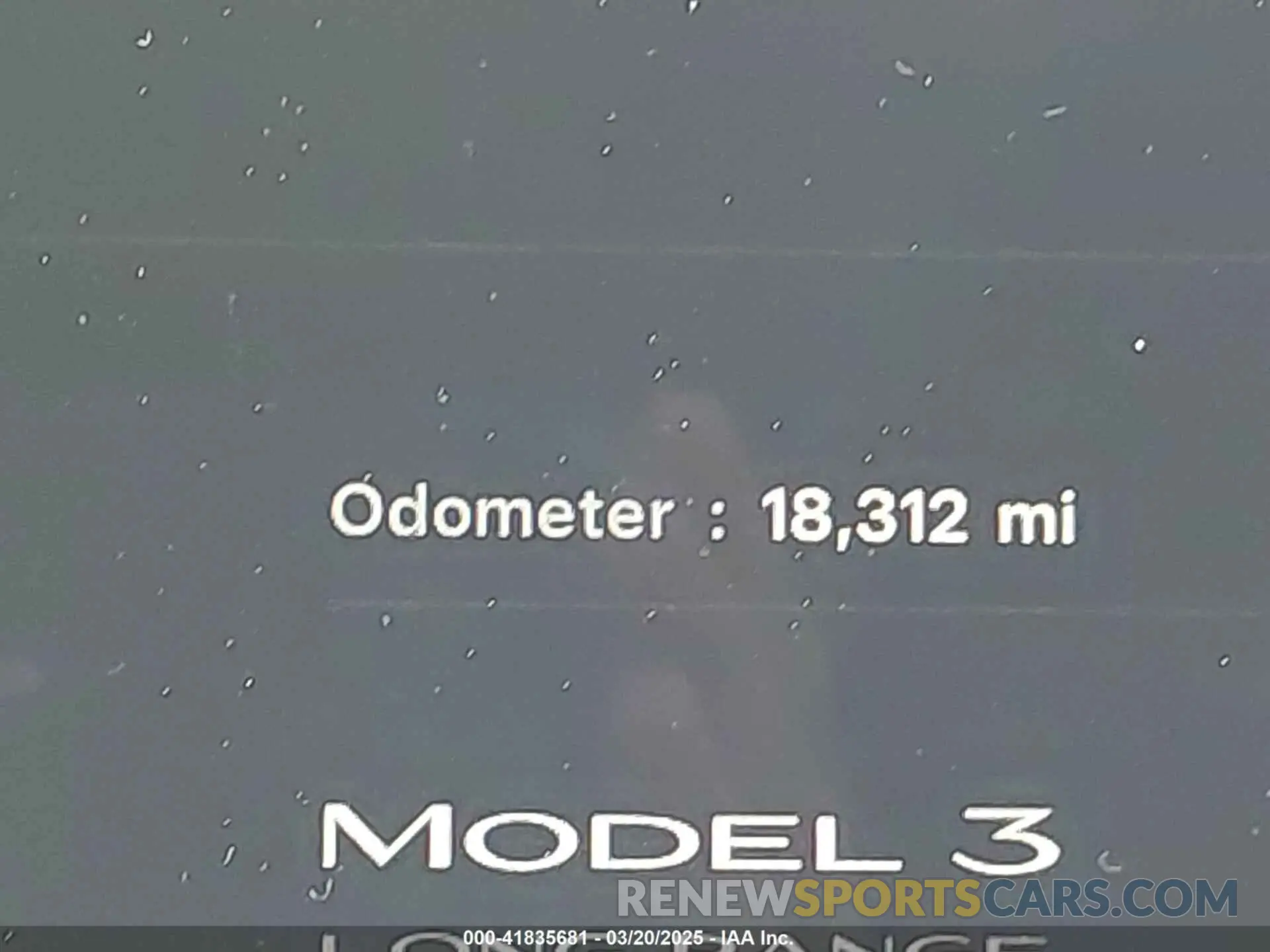 14 Photograph of a damaged car 5YJ3E1EB3RF807688 TESLA MODEL 3 2024