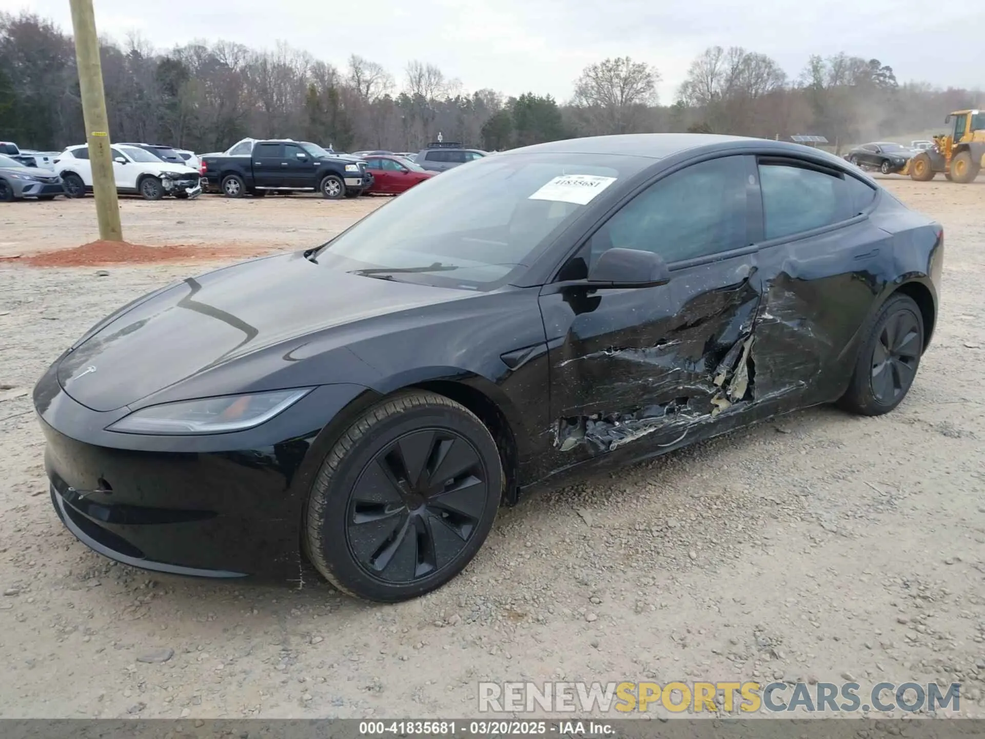 2 Photograph of a damaged car 5YJ3E1EB3RF807688 TESLA MODEL 3 2024