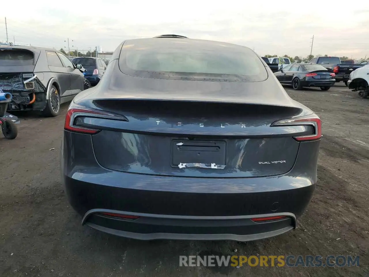 6 Photograph of a damaged car 5YJ3E1EB3RF813295 TESLA MODEL 3 2024