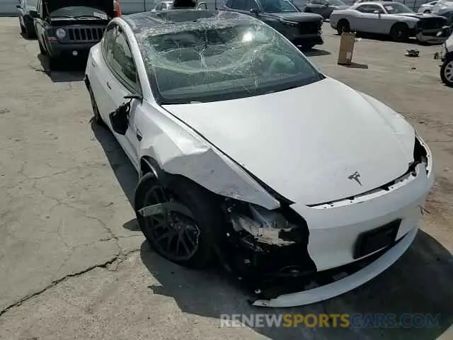 11 Photograph of a damaged car 5YJ3E1EB4RF811734 TESLA MODEL 3 2024