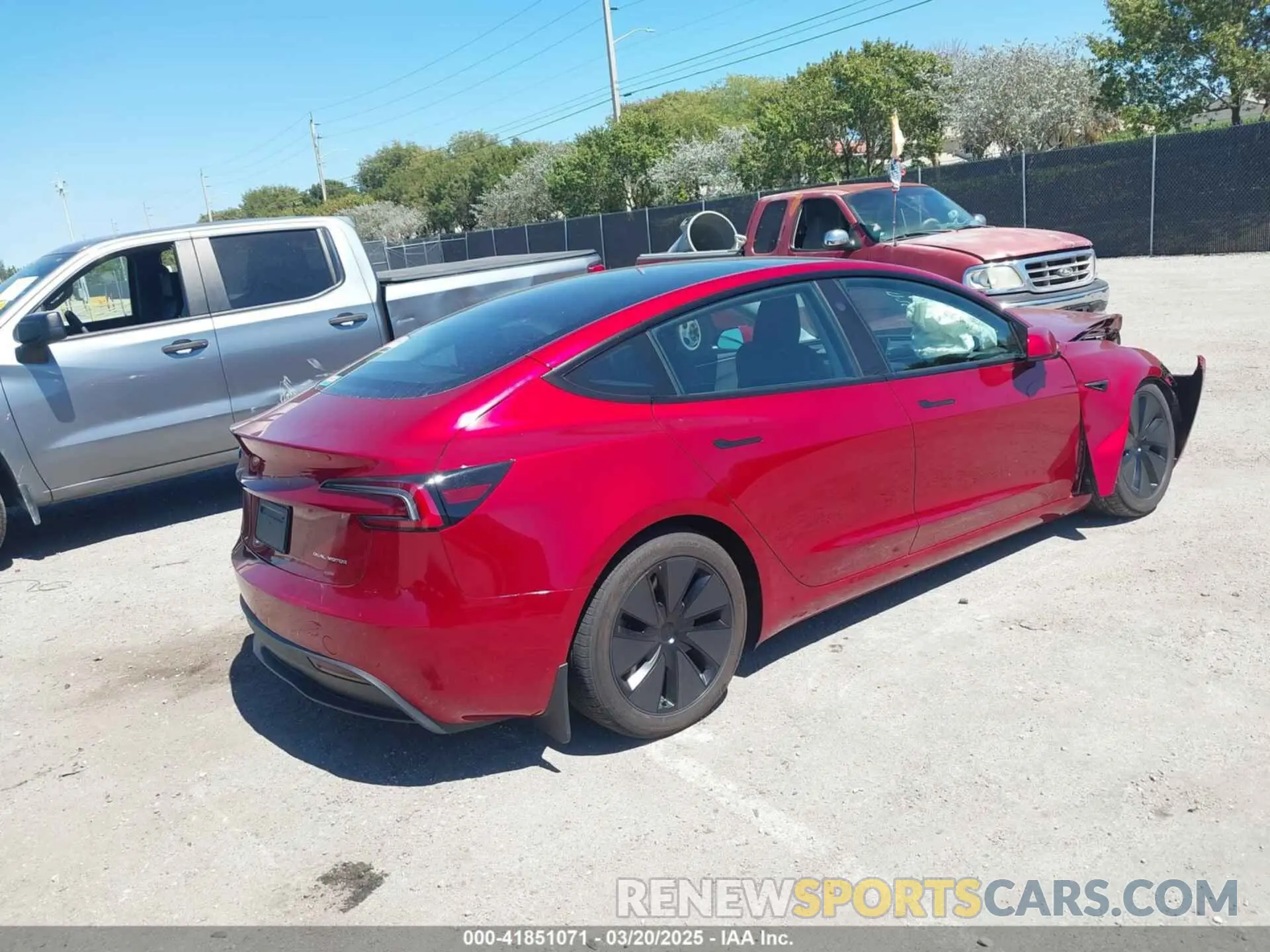 4 Photograph of a damaged car 5YJ3E1EB4RF812673 TESLA MODEL 3 2024
