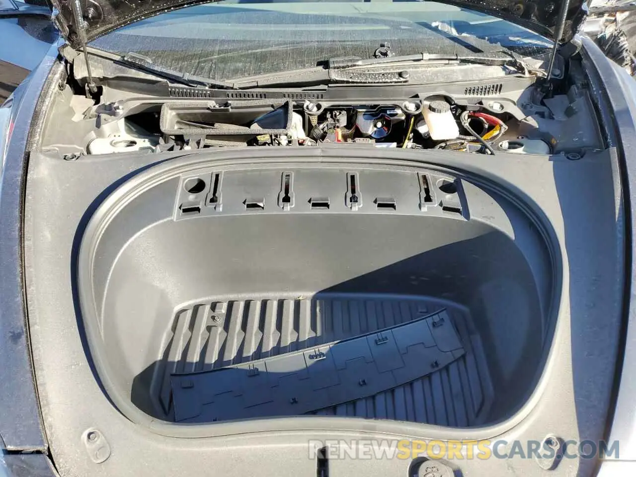 11 Photograph of a damaged car 5YJ3E1EB4RF813208 TESLA MODEL 3 2024