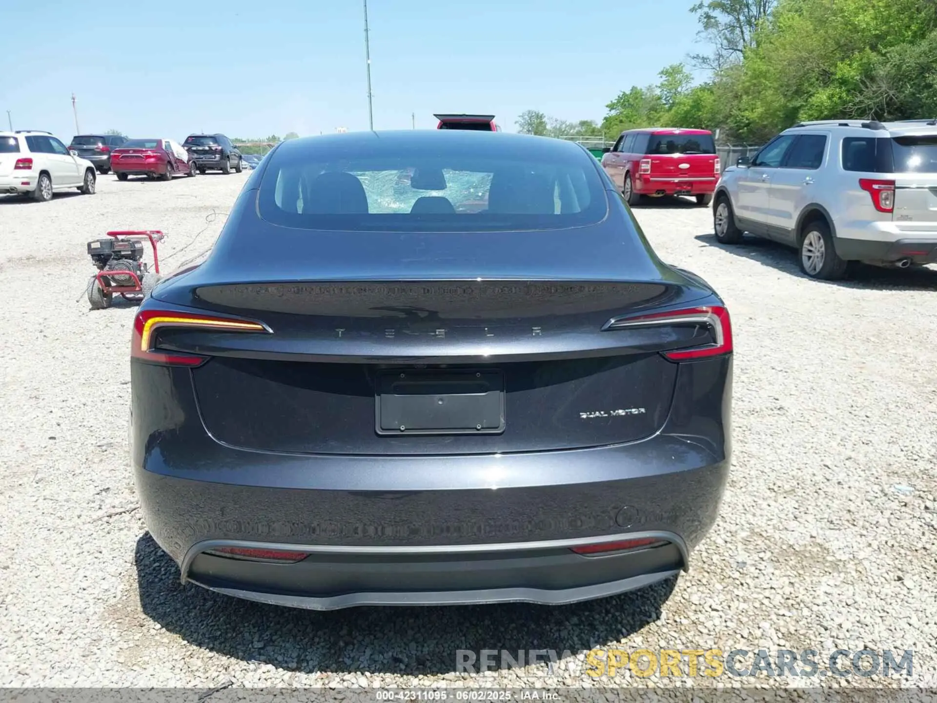 16 Photograph of a damaged car 5YJ3E1EB4RF834351 TESLA MODEL 3 2024